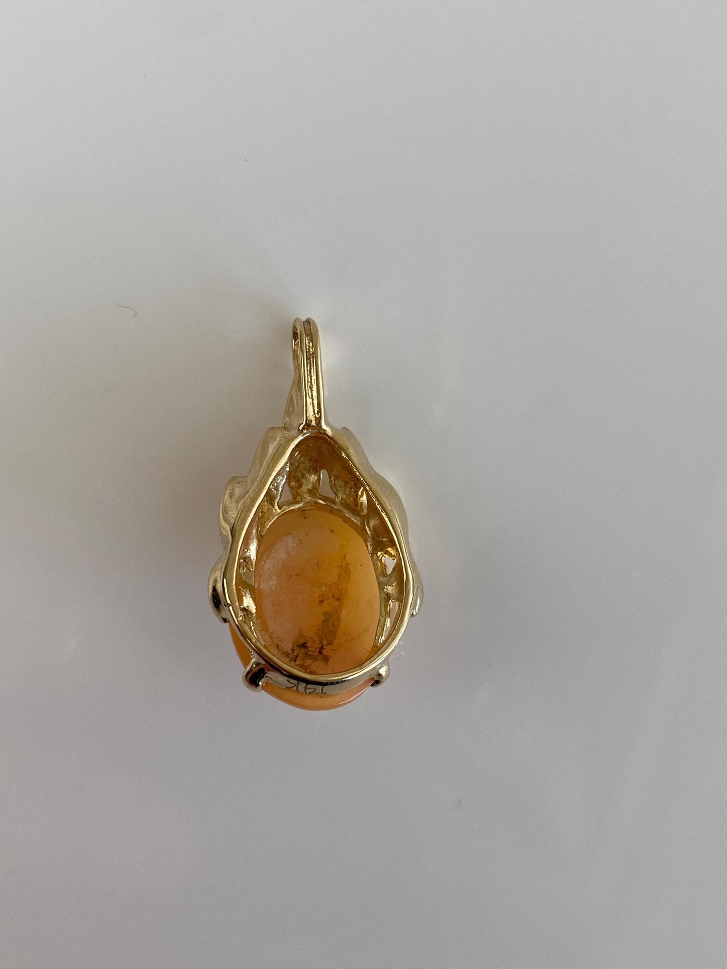 Vintage Solid 14k Yellow Gold Cameo Charm