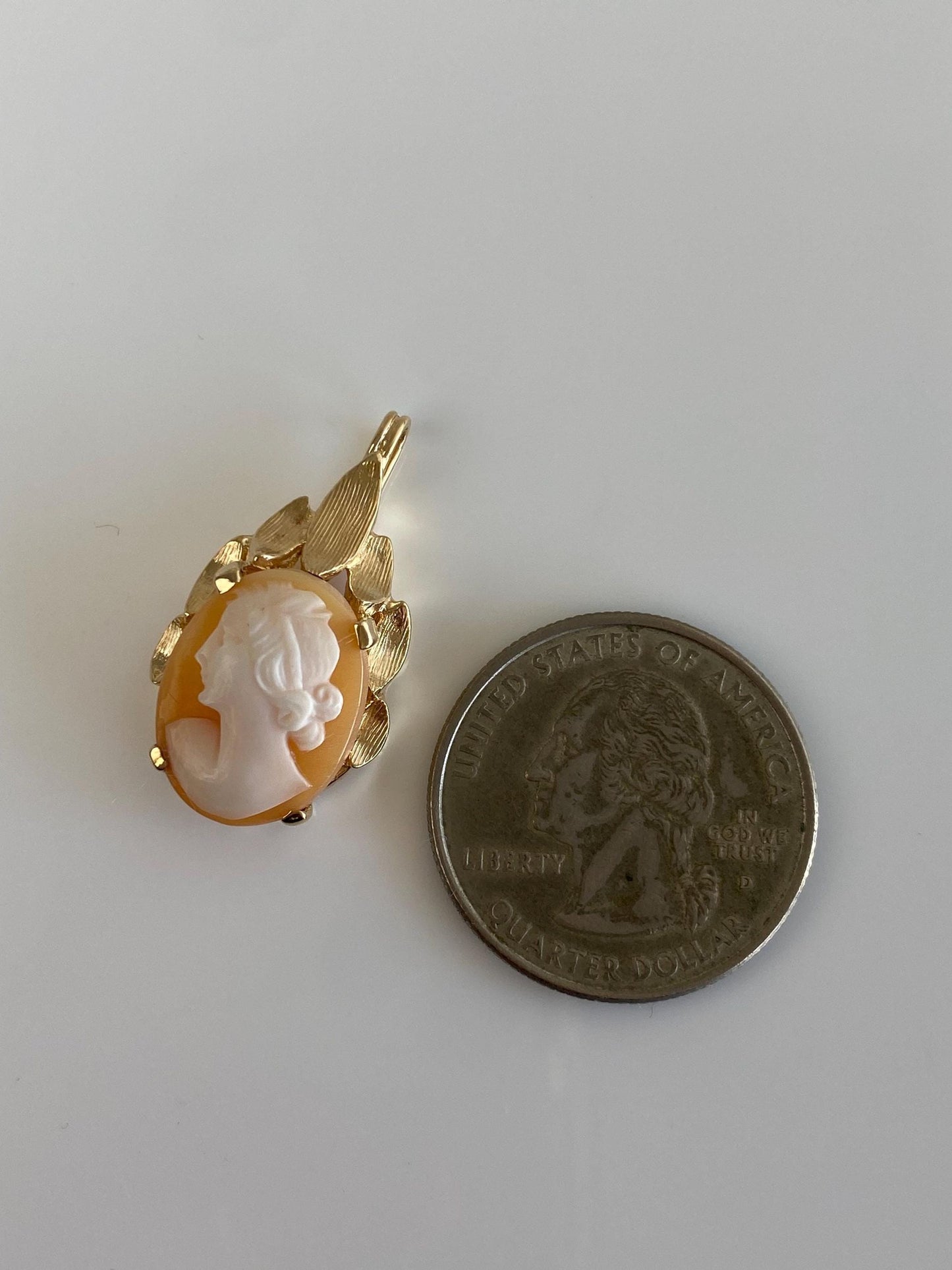 Vintage Solid 14k Yellow Gold Cameo Charm