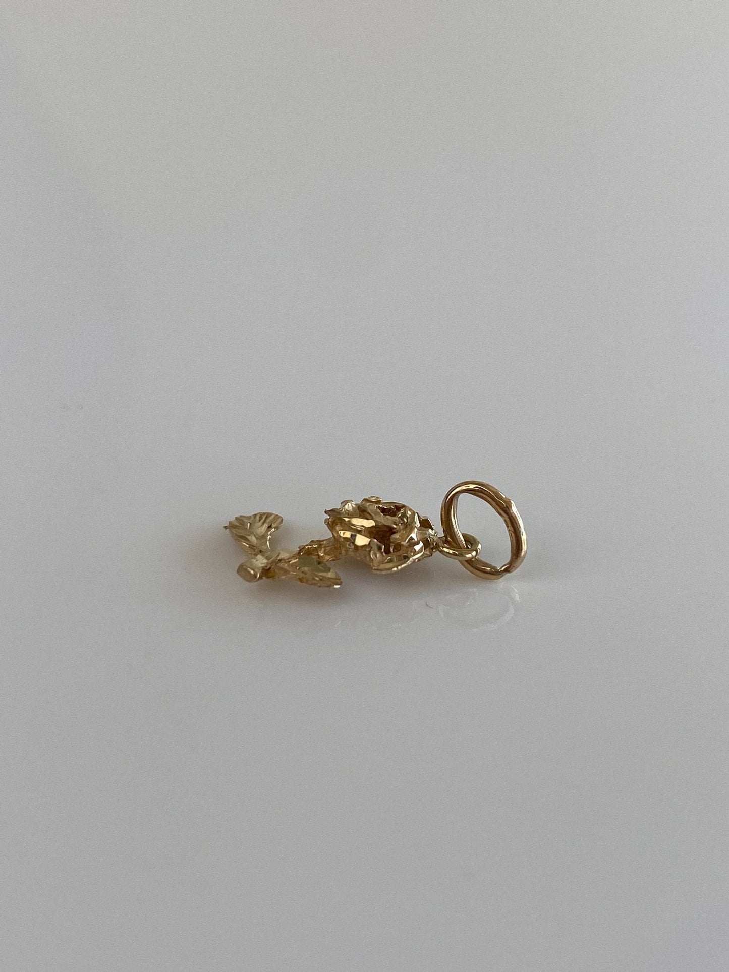 Vintage Solid 14k Yellow Gold Diamond Cut Rose Charm