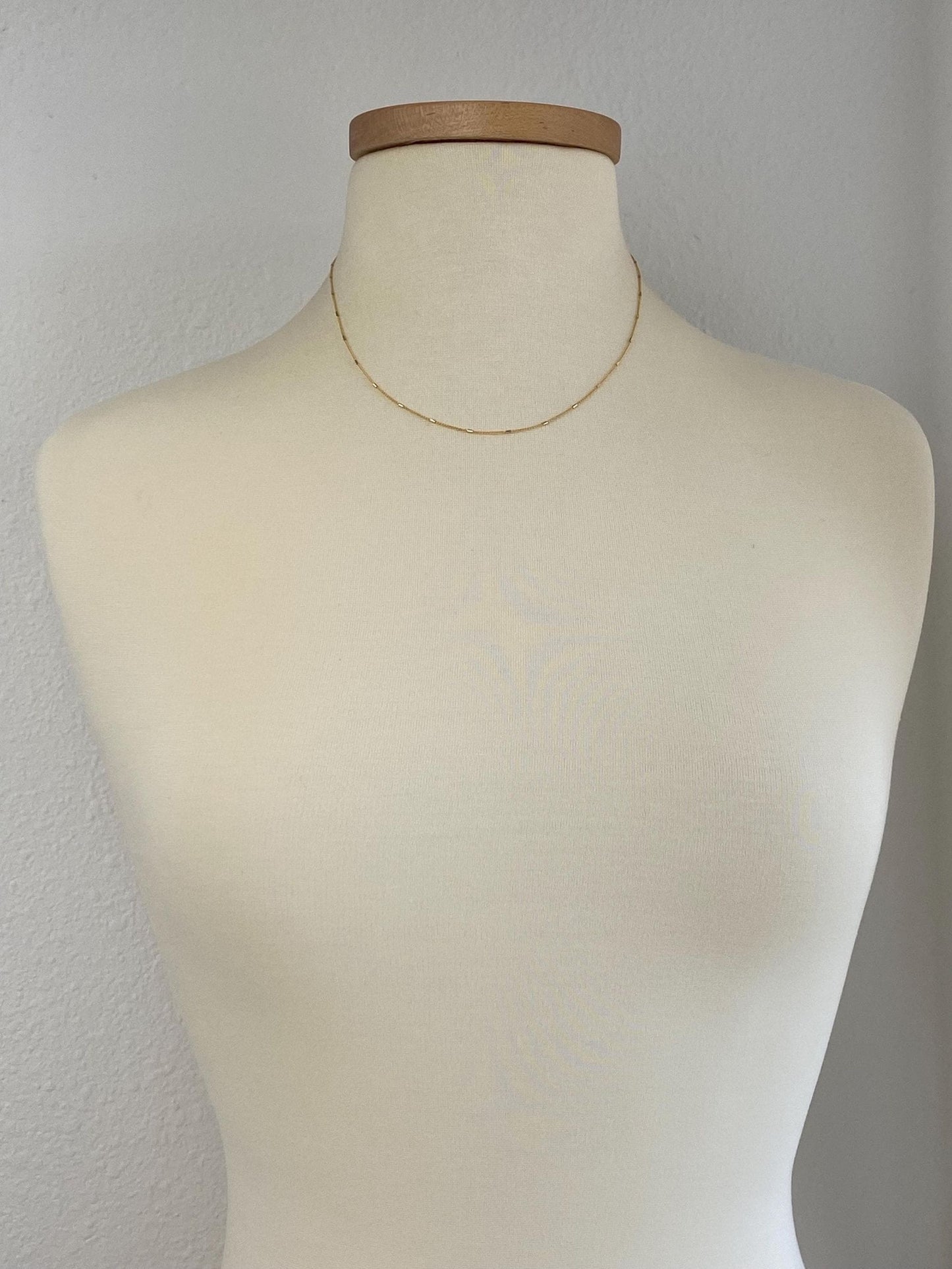 Vintage Solid 14k Yellow Gold Slim Link Wheat Chain Necklace - 18 inches