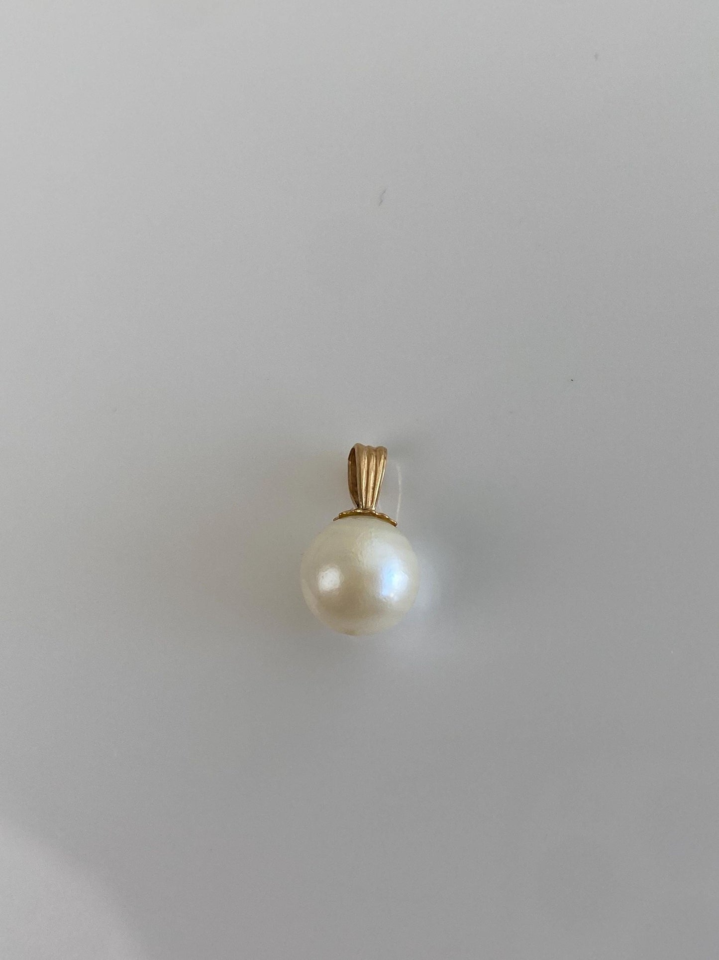 Vintage Solid 14k Yellow Gold Pearl Charm