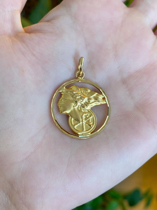 Vintage Solid 18k Yellow Gold Fortuna Goddess of Fortune Charm