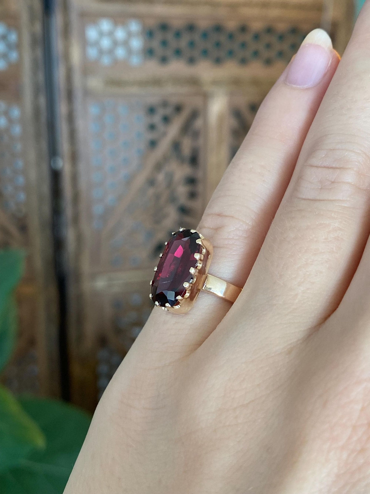 Vintage Solid 10k Yellow Gold Pink Tourmaline Ring - Size 4.5