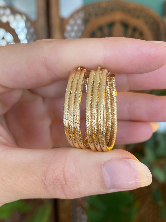 Vintage 14k Yellow Gold Triple Textured Wire Hoop Earrings