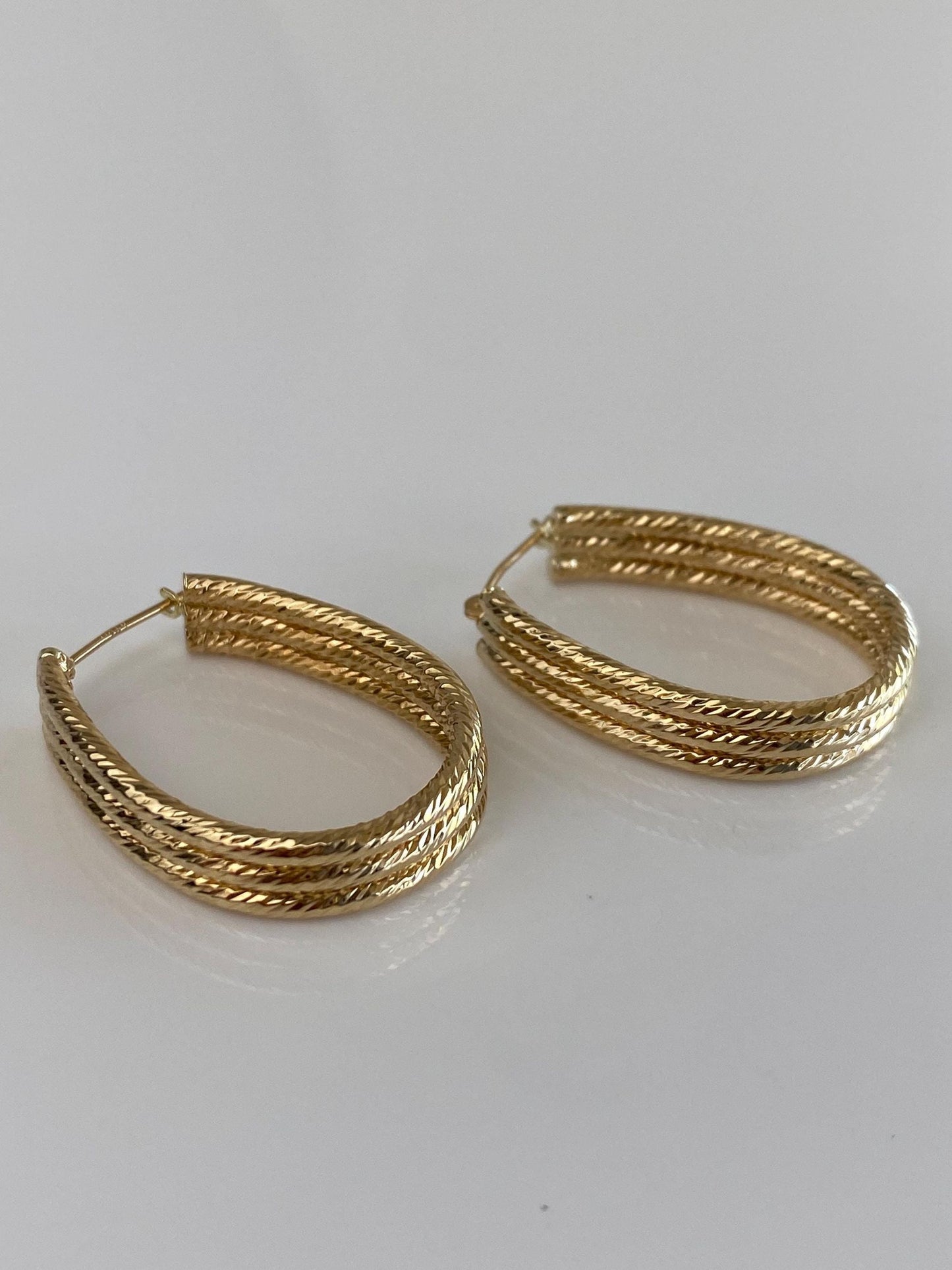 Vintage 14k Yellow Gold Triple Textured Wire Hoop Earrings