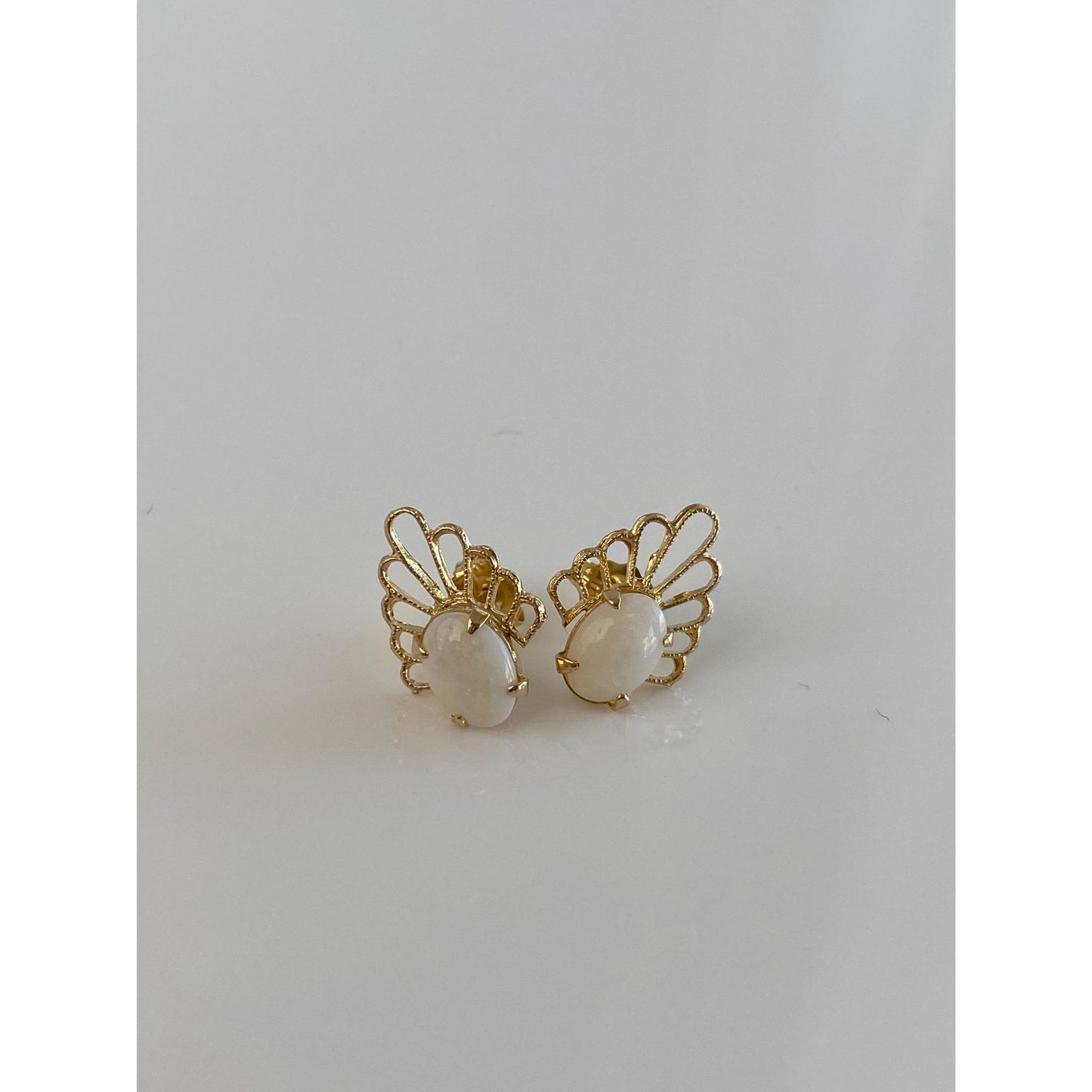 Vintage Solid 14k Yellow Gold Opal Scalloped Stud Earrings