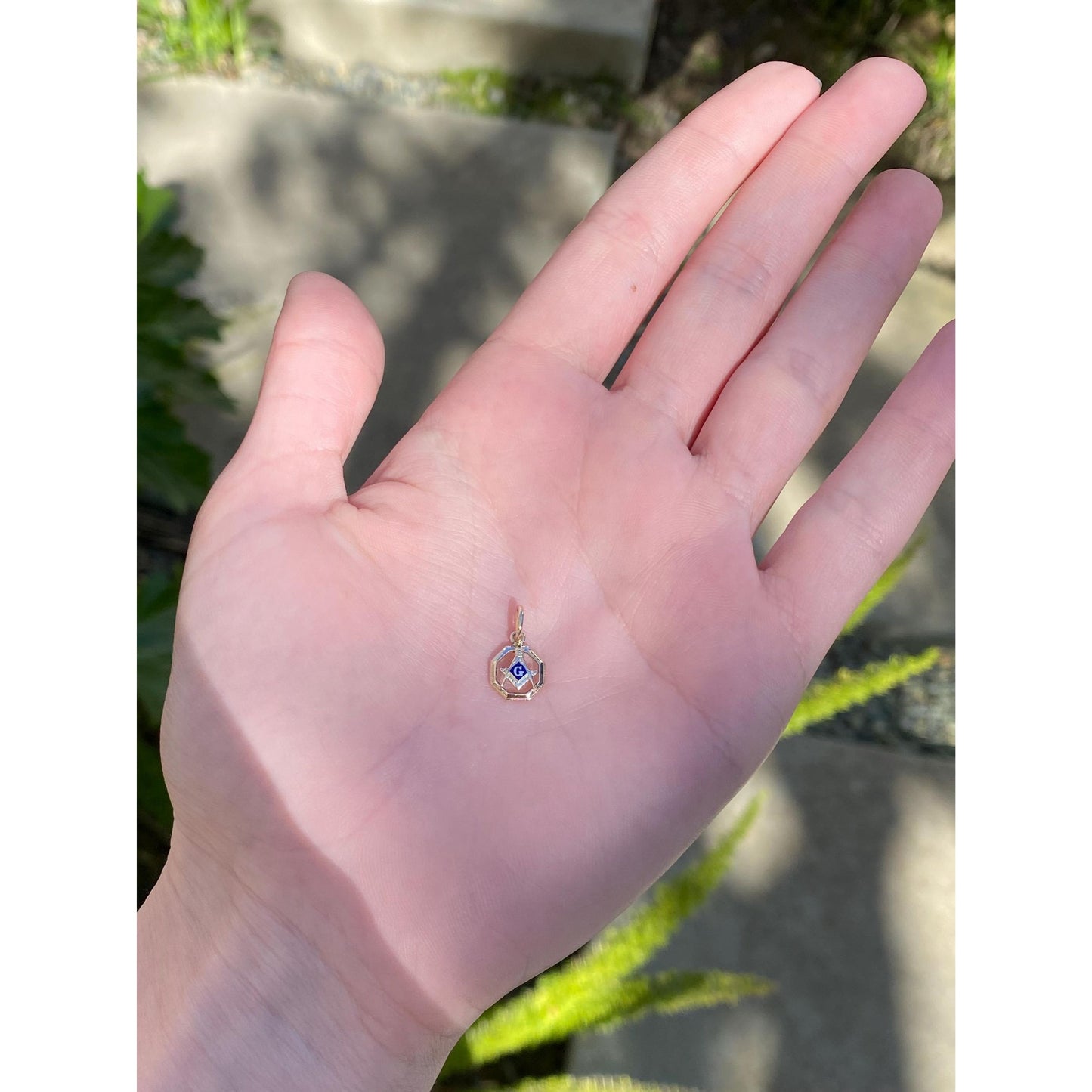 Vintage Solid 14k Yellow Gold Tiny Enamel Freemason Charm