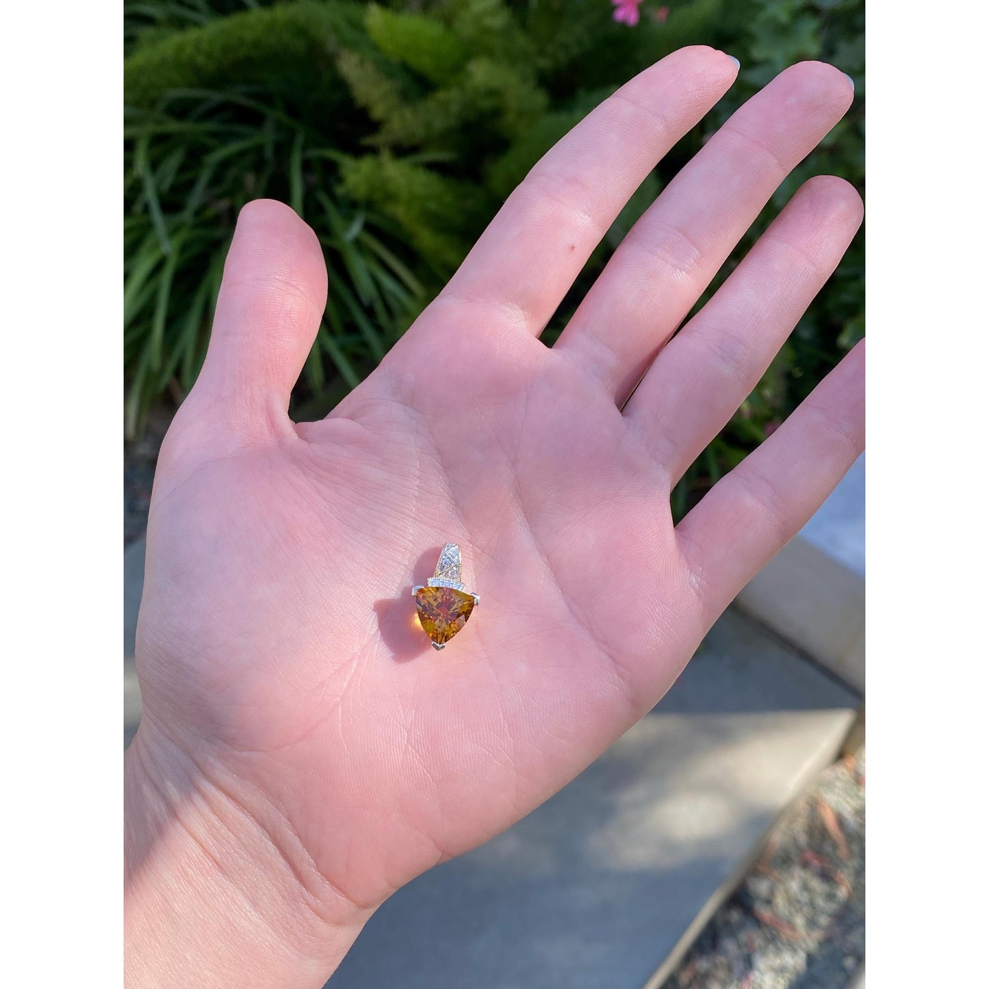 Vintage Solid 14k Yellow Gold Citrine Diamond Charm