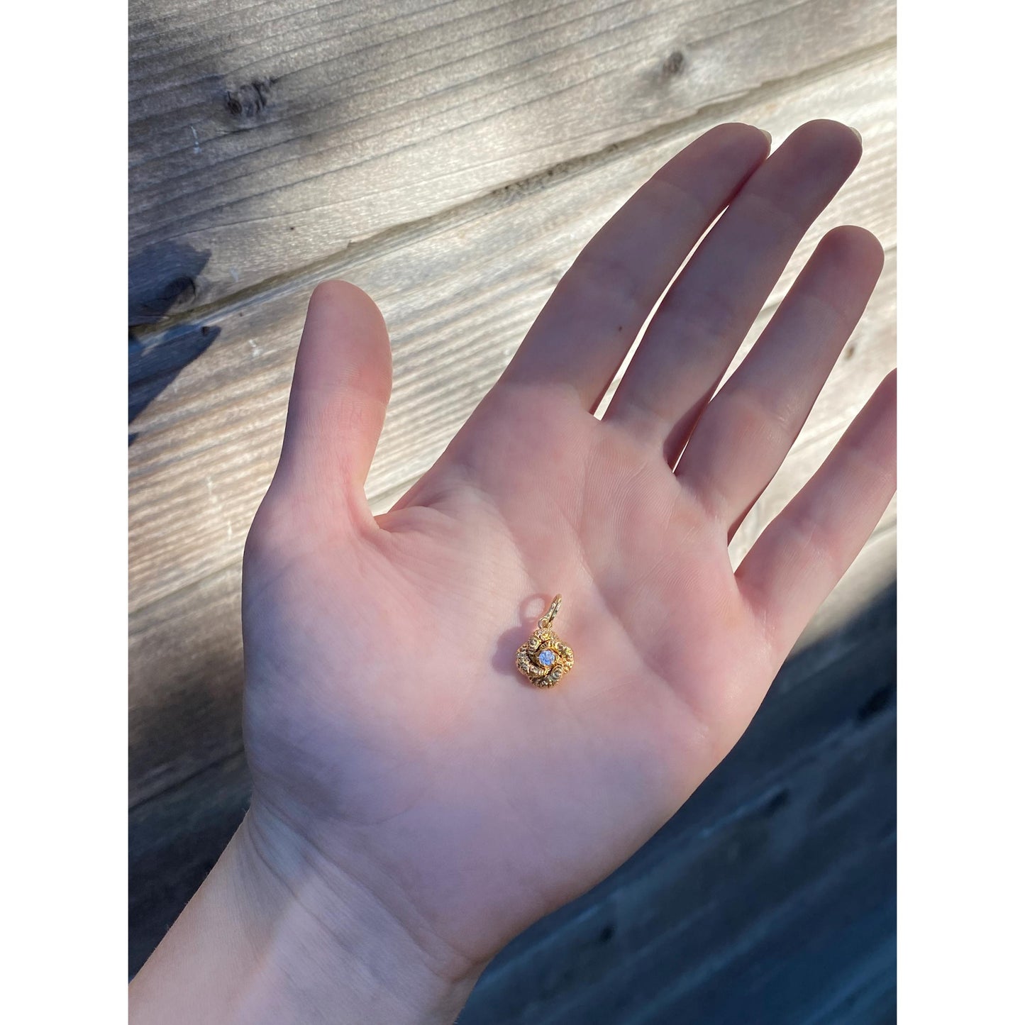 Vintage 18k Yellow Gold Diamond Knot Charm