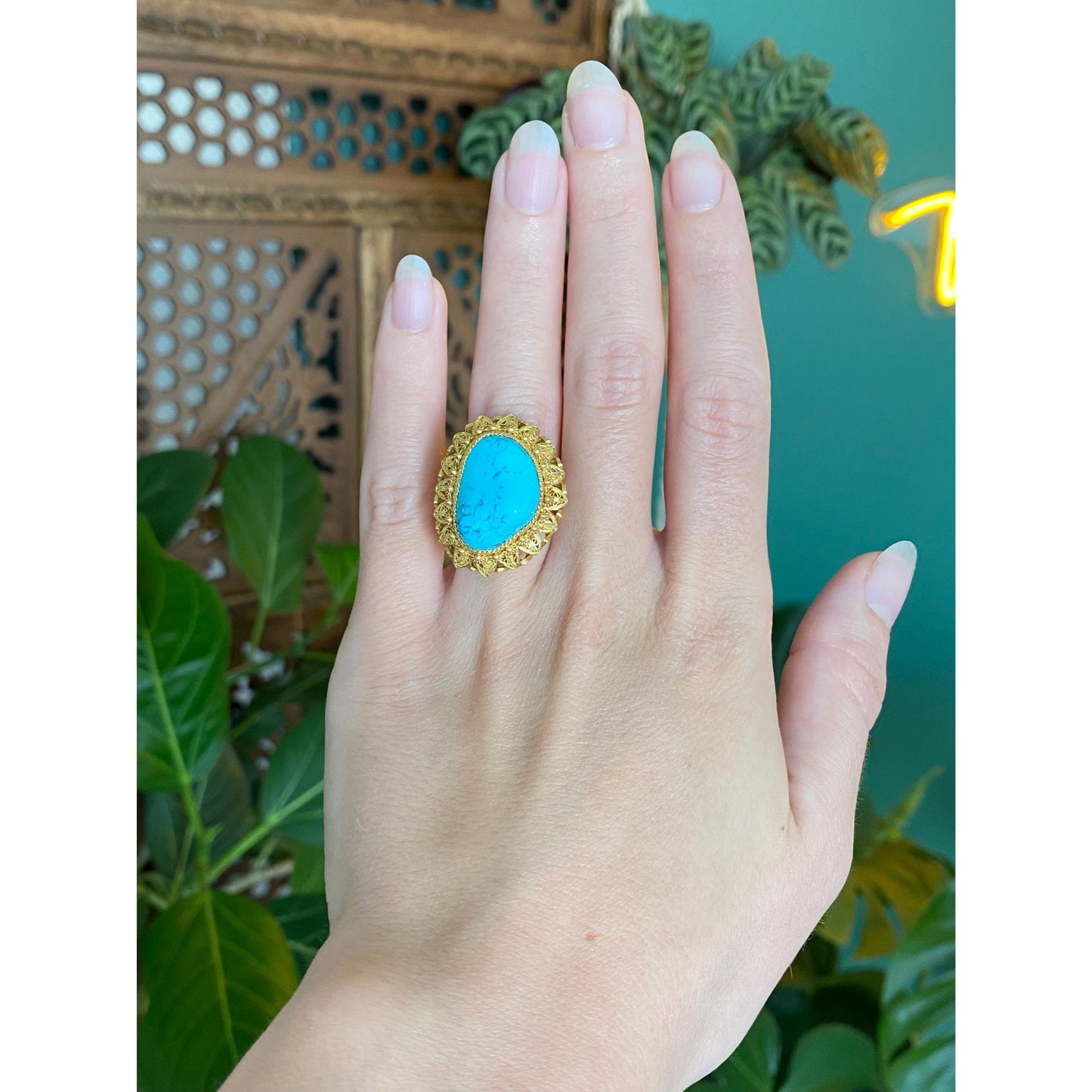 Vintage Solid 14k Yellow Gold Turquoise Ring - Size 4.5