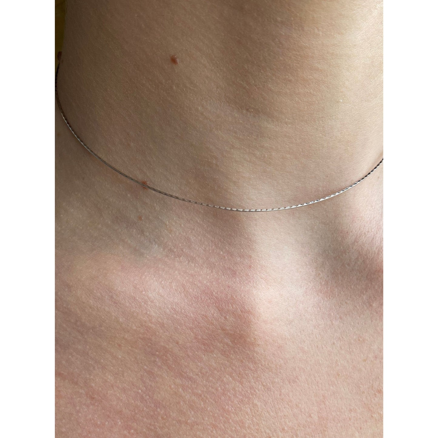 Solid 14k White Gold Dainty Designed Wire Collar Necklace - 16.75 inches