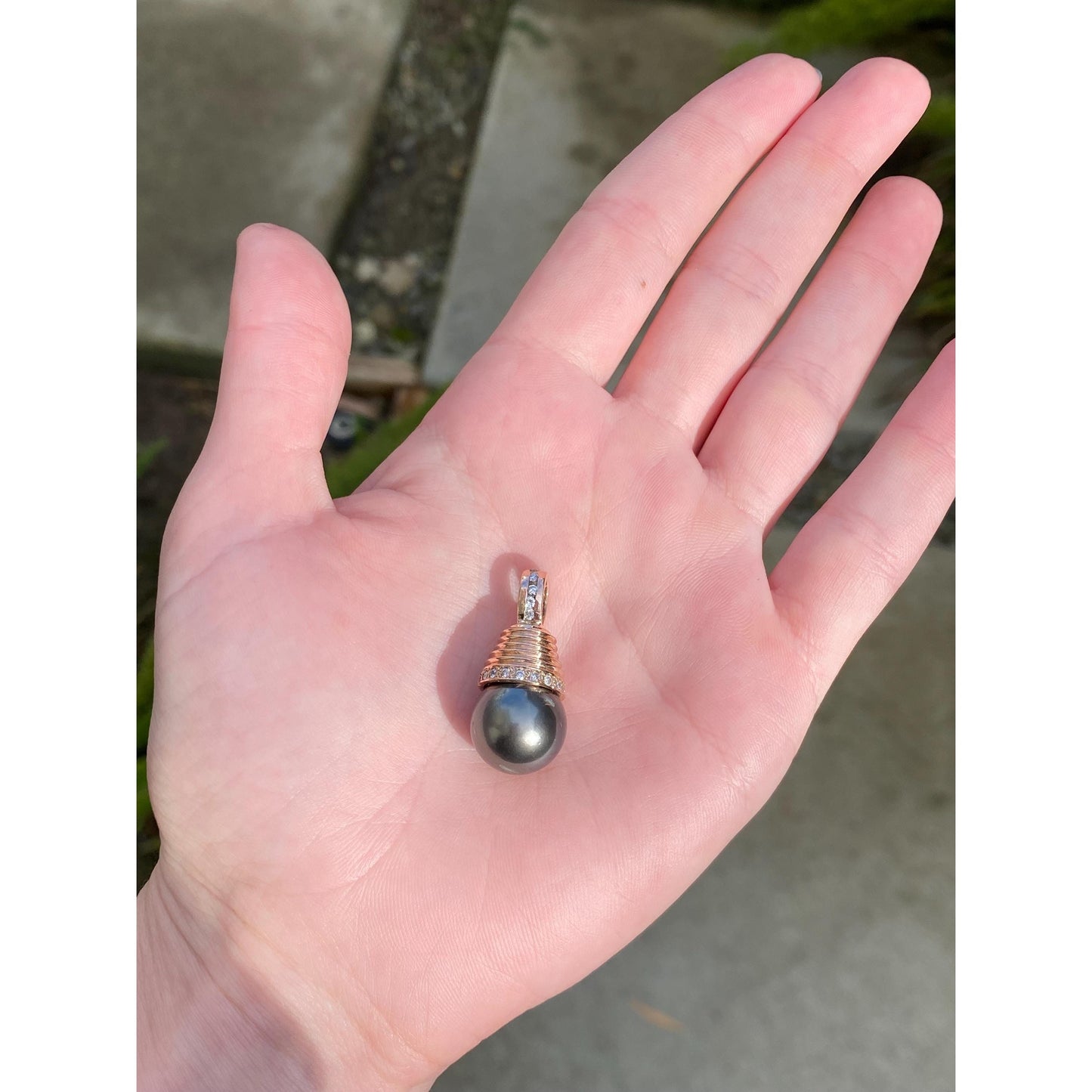 Vintage Solid 14k Rose Gold Diamond Grey Pearl Charm