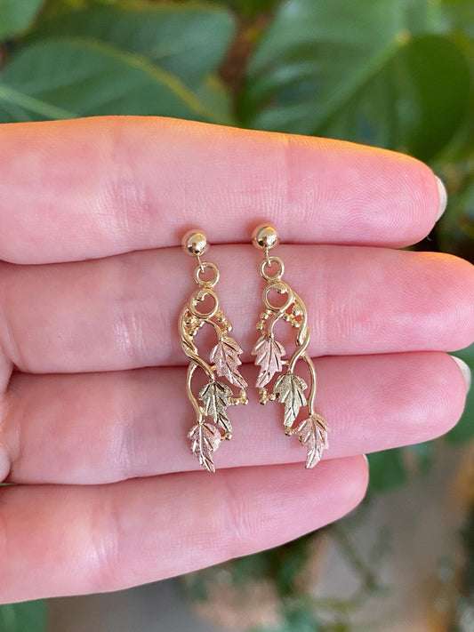 Vintage Solid 10k Black Hills Gold Grapevine Dangle Stud Earrings