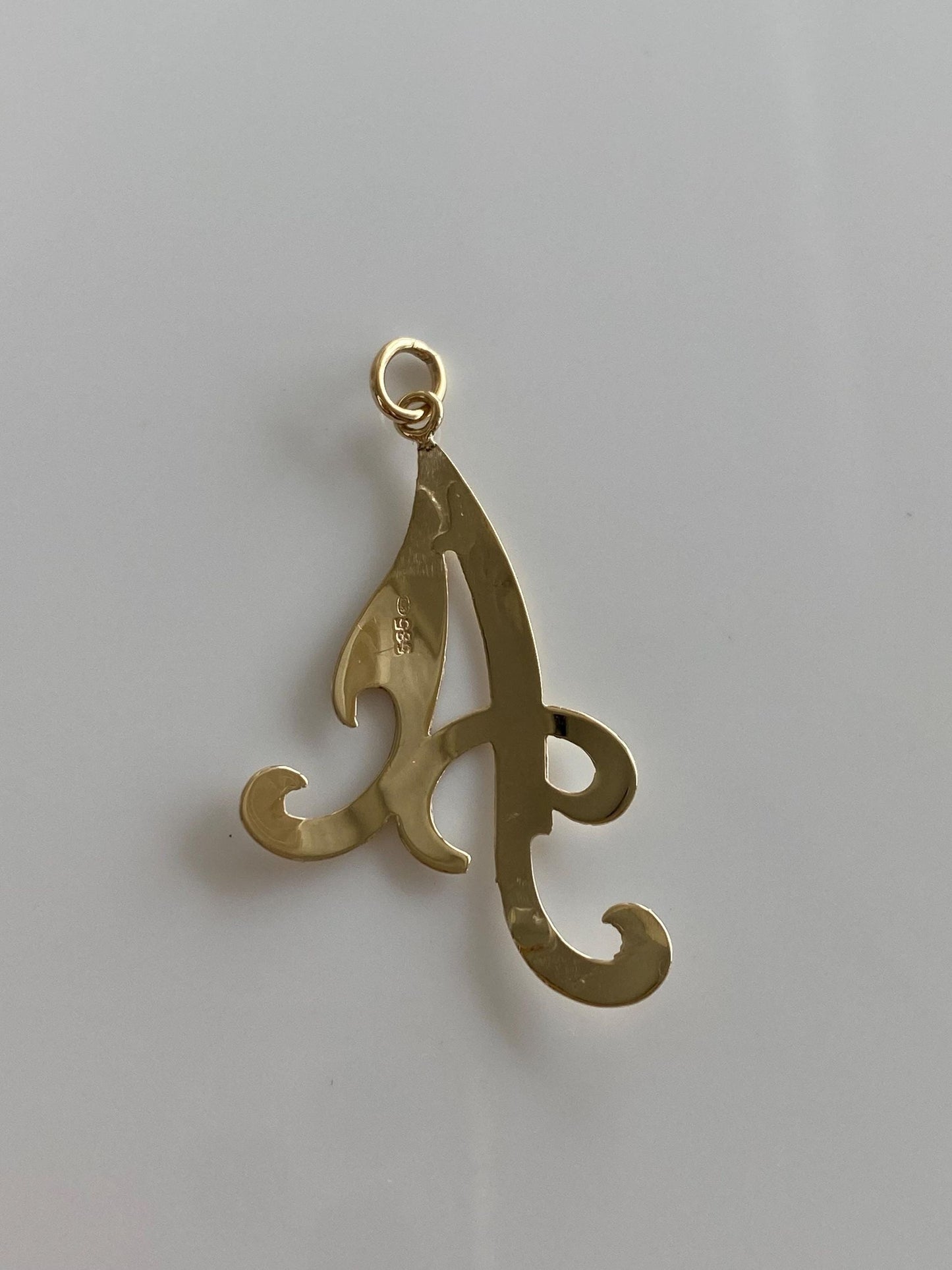 Vintage Solid 14k Yellow Gold Engraved Cut Out Initial 'A' Charm