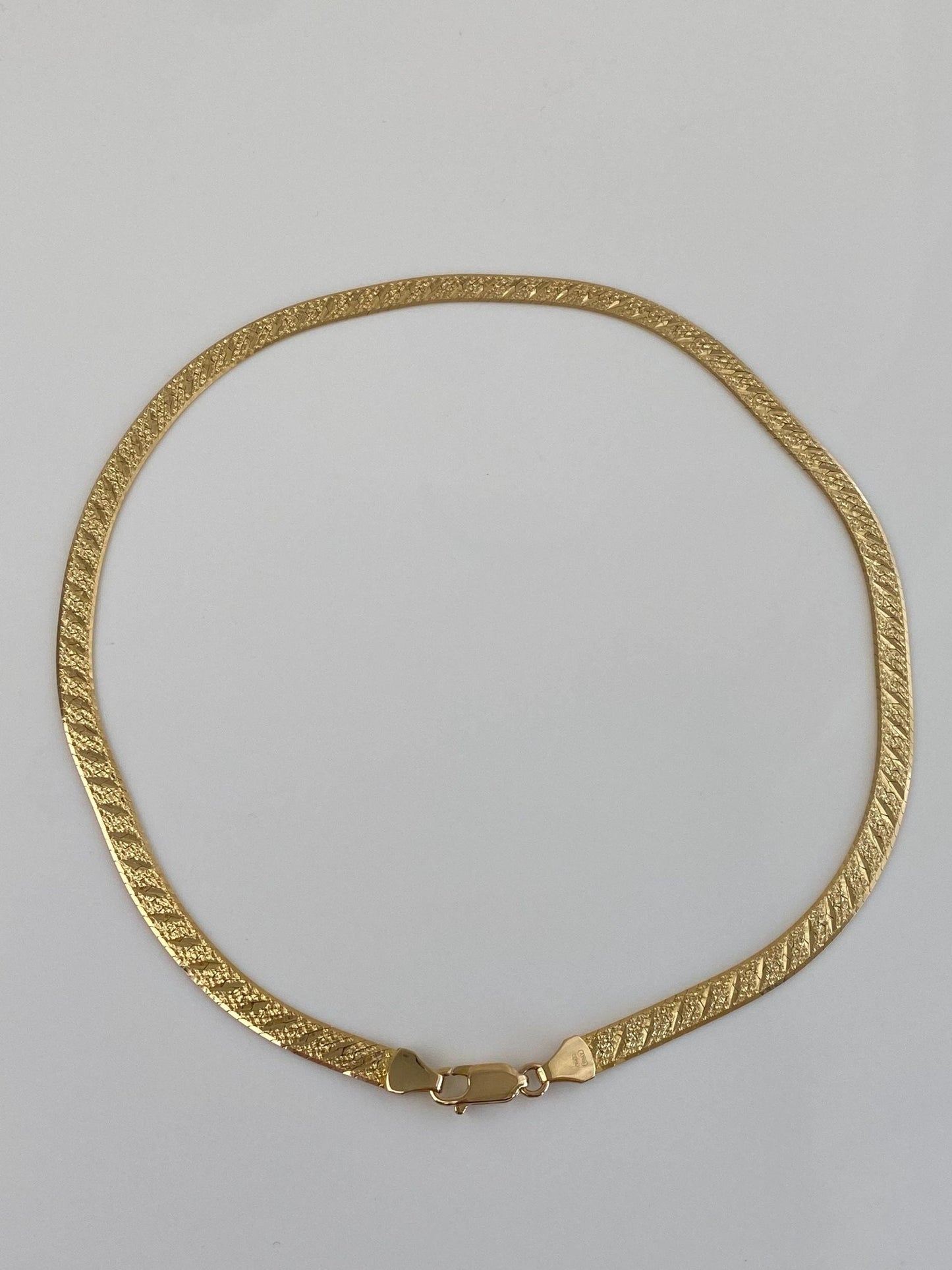 Vintage Solid 14k Yellow Gold Chunky Designed Herringbone Chain Necklace - 16 inches