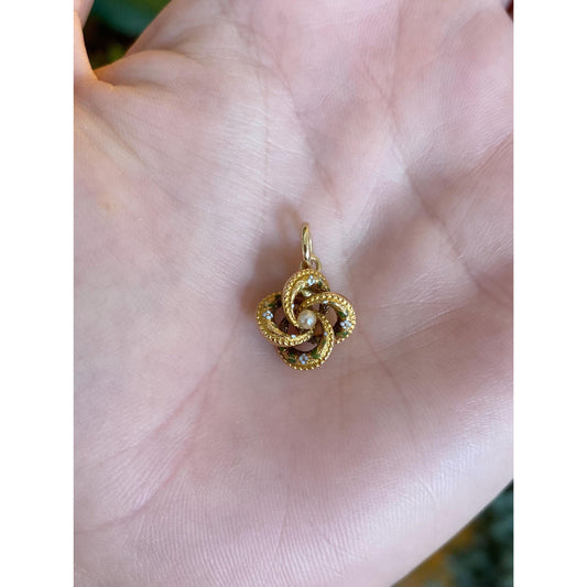 Vintage 18k Yellow Gold Enamel Seed Pearl Knot Charm