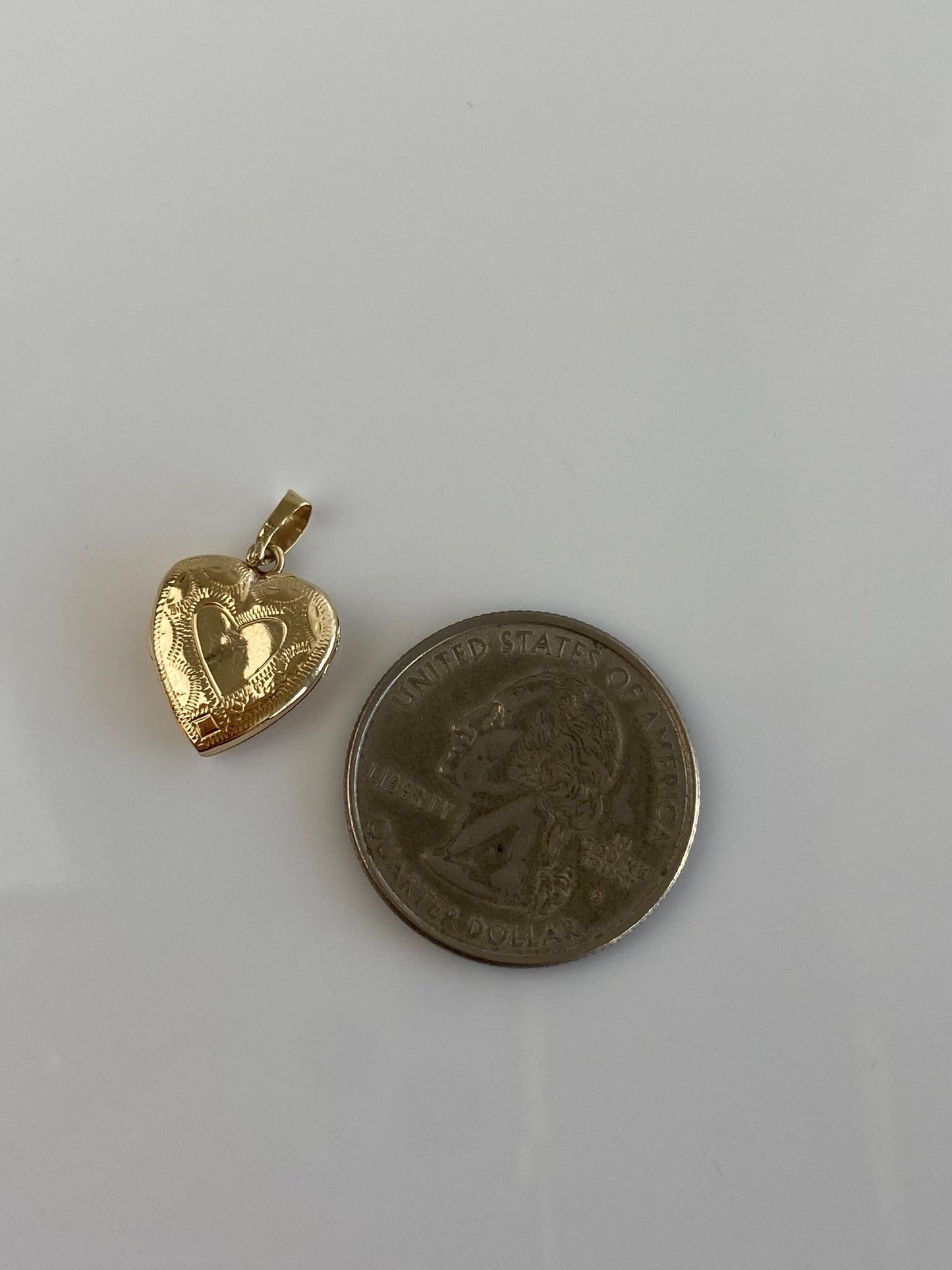 Vintage 14k Yellow Gold Heart Locket Charm