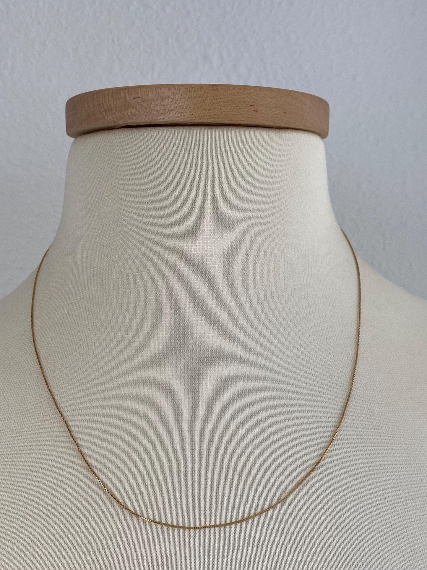 Vintage Solid 10k Yellow Gold Dainty Box Chain Necklace - 20 inches