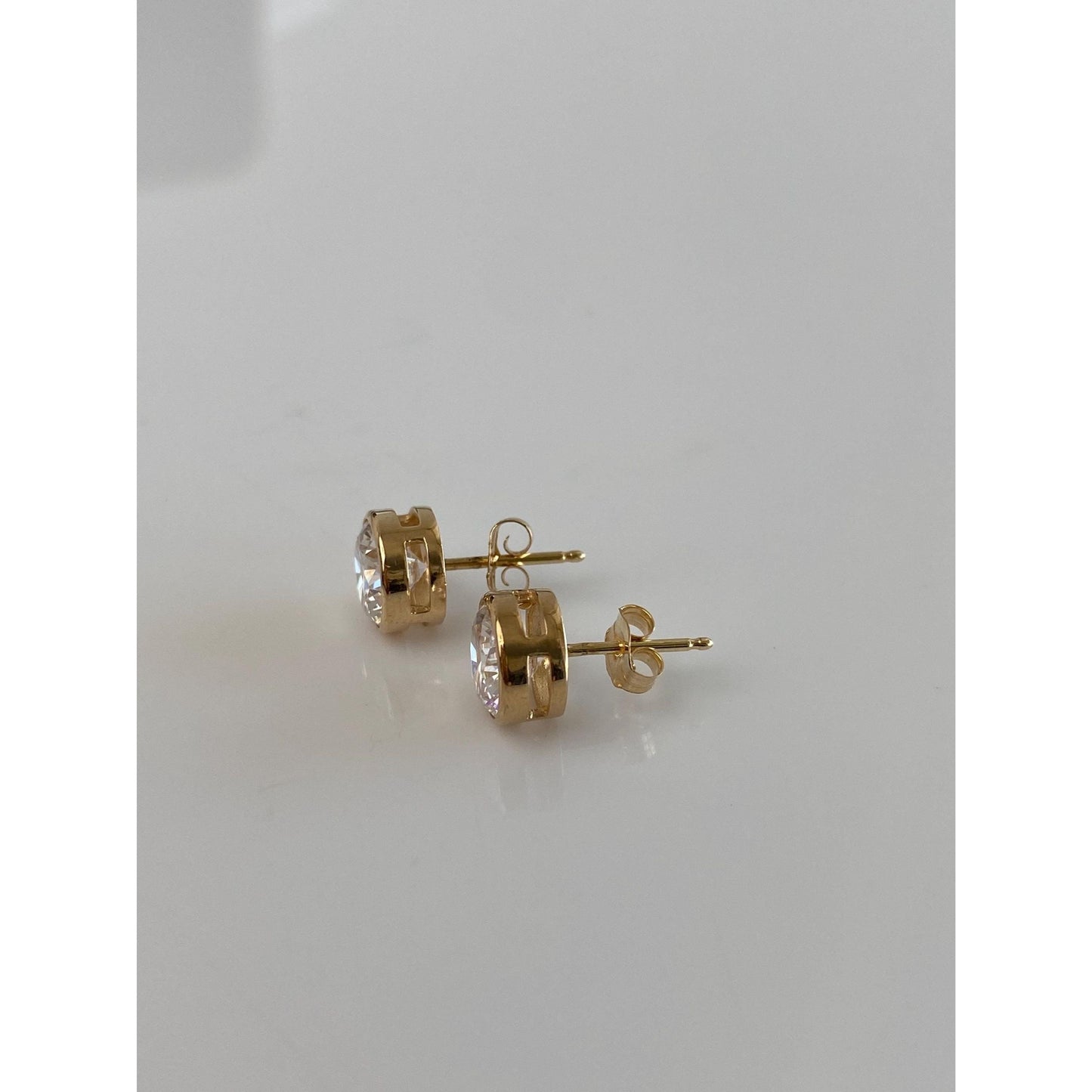 Solid 14k Yellow Gold Cubic Zirconia Stud Earrings