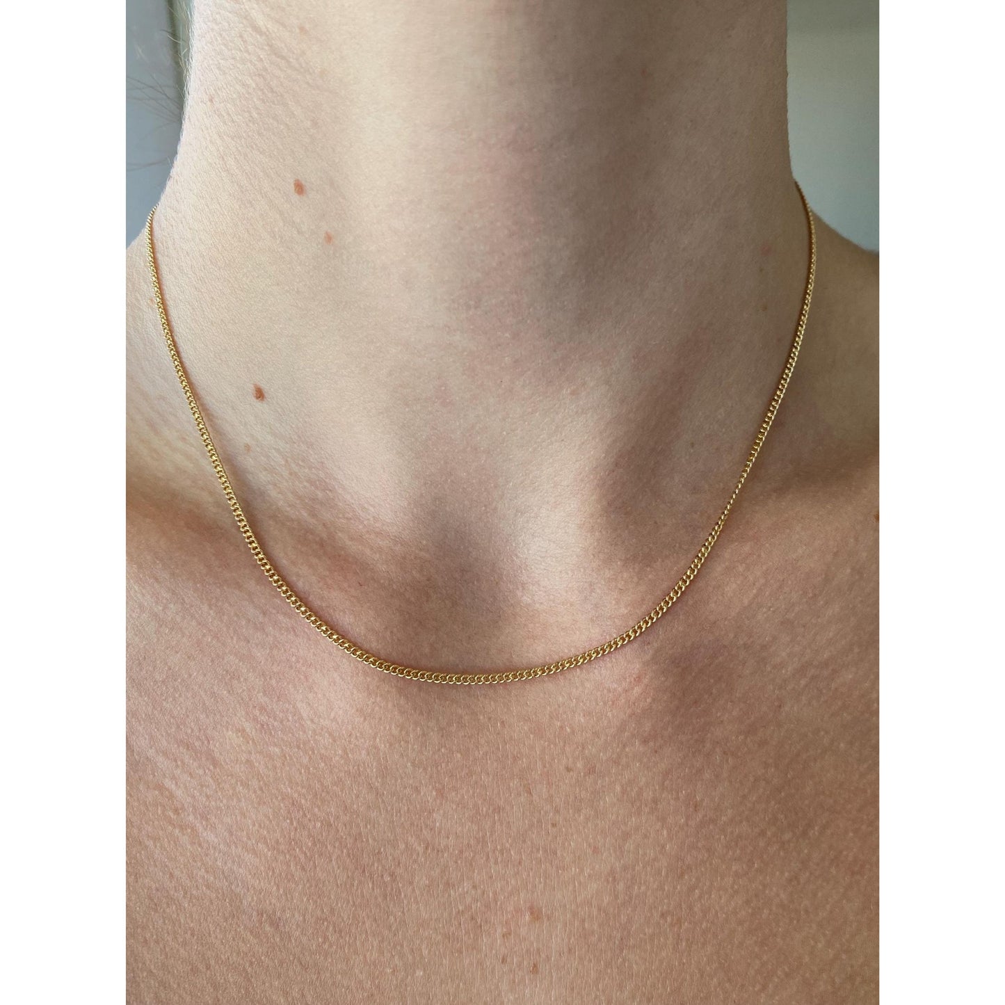 Vintage Solid 10k Yellow Gold Tight Curb Chain Necklace - 16.25 inches