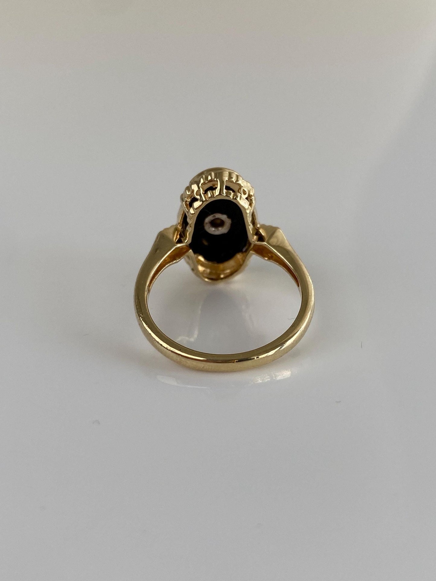 Vintage Solid 10k White & Yellow Gold Onyx Diamond Ring - Size 6.25