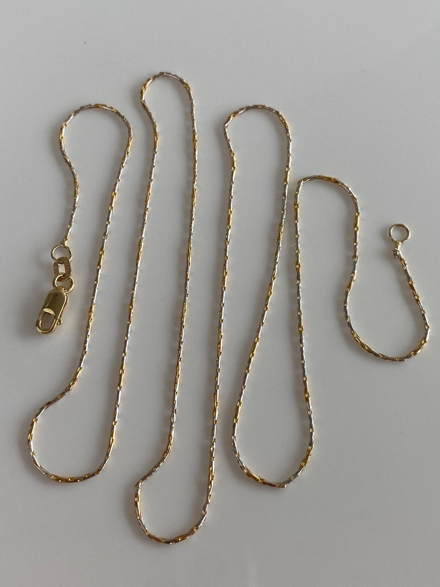 Vintage Solid 10k Tri Tone Gold Rounded Triangle Link Chain - 22.25 inches