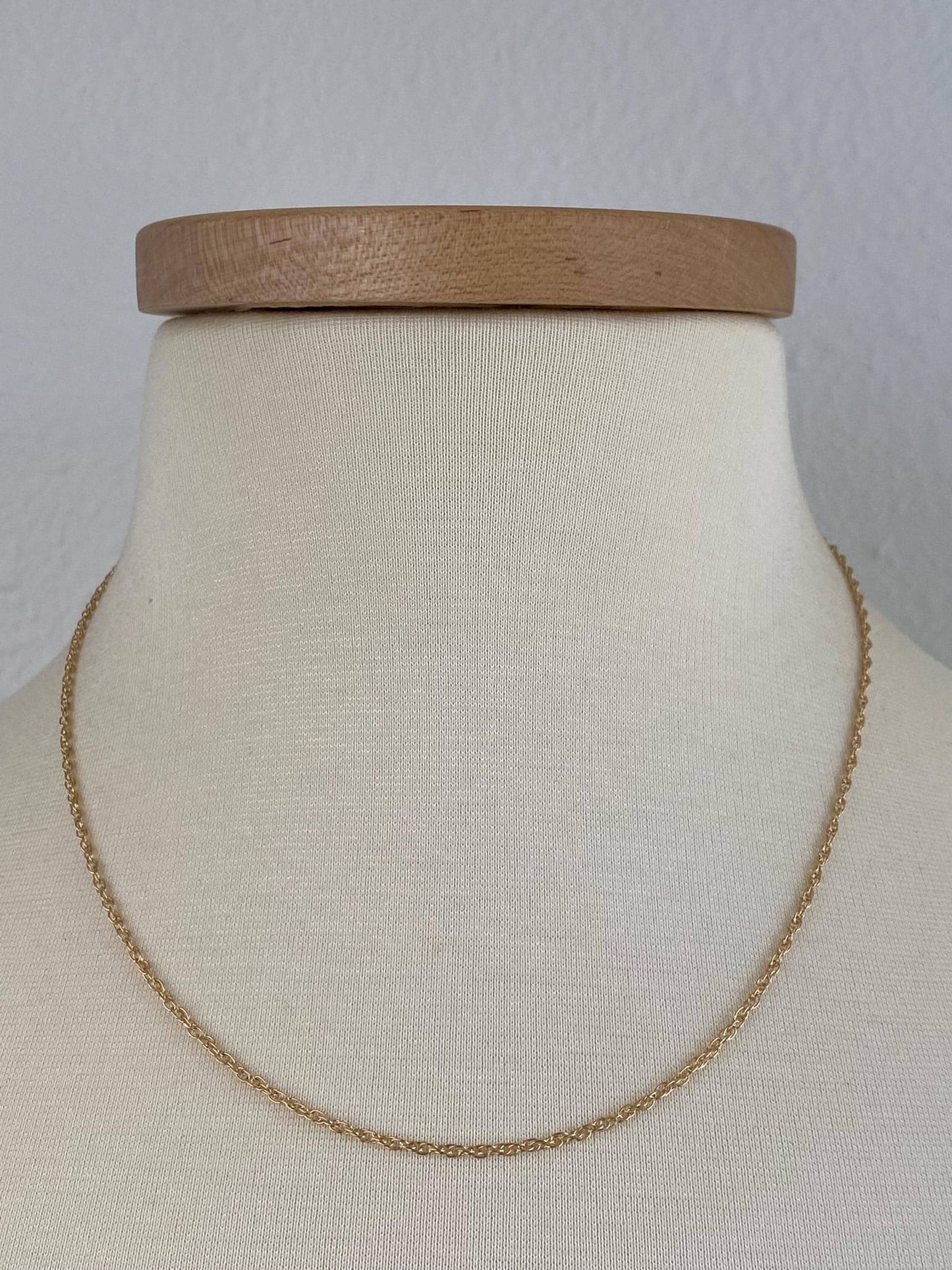Vintage Solid 14k Yellow Gold Chain Necklace - 18.5 inches