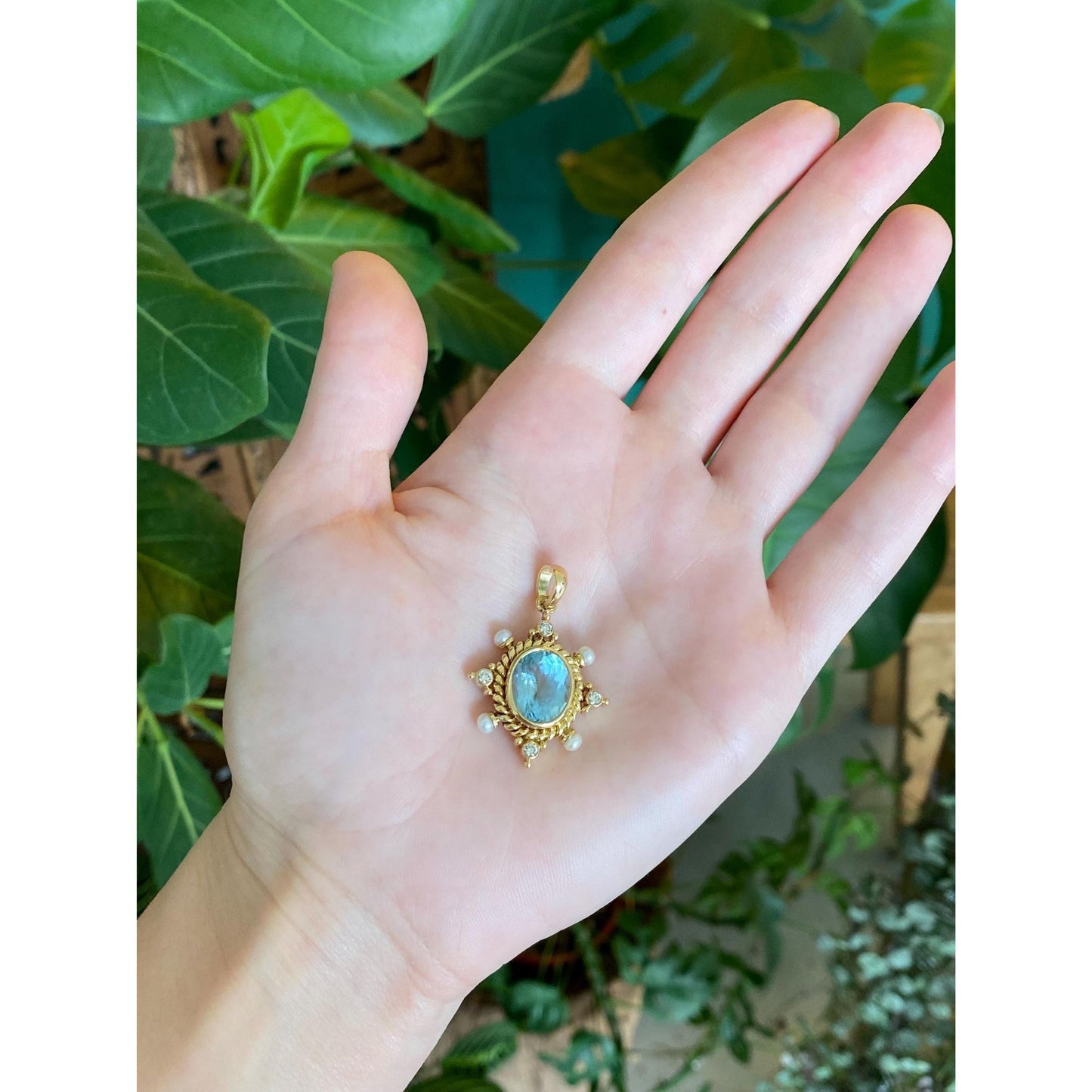 Vintage Solid 18k Yellow Gold Diamond Aquamarine Pearls Charm