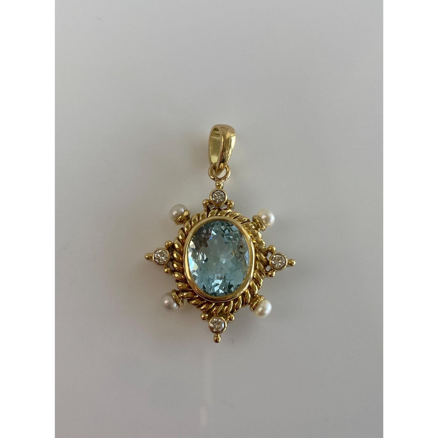 Vintage Solid 18k Yellow Gold Diamond Aquamarine Pearls Charm
