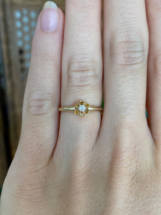 Vintage Solid 14k Yellow Gold Old Mine Cut Diamond Ring - Size 5.25