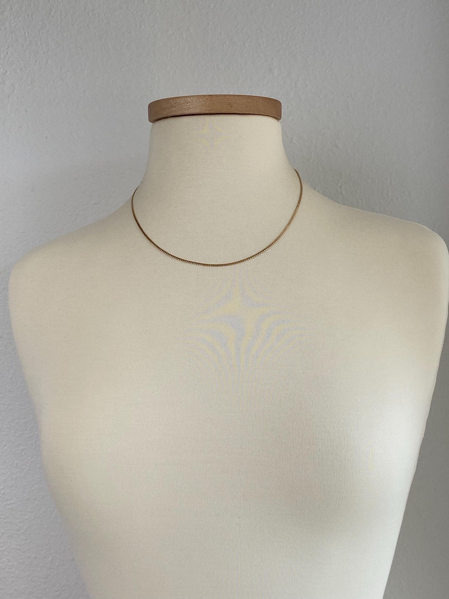 Vintage Solid 14k Yellow Gold Slim C Link Chain Necklace - 19 inches