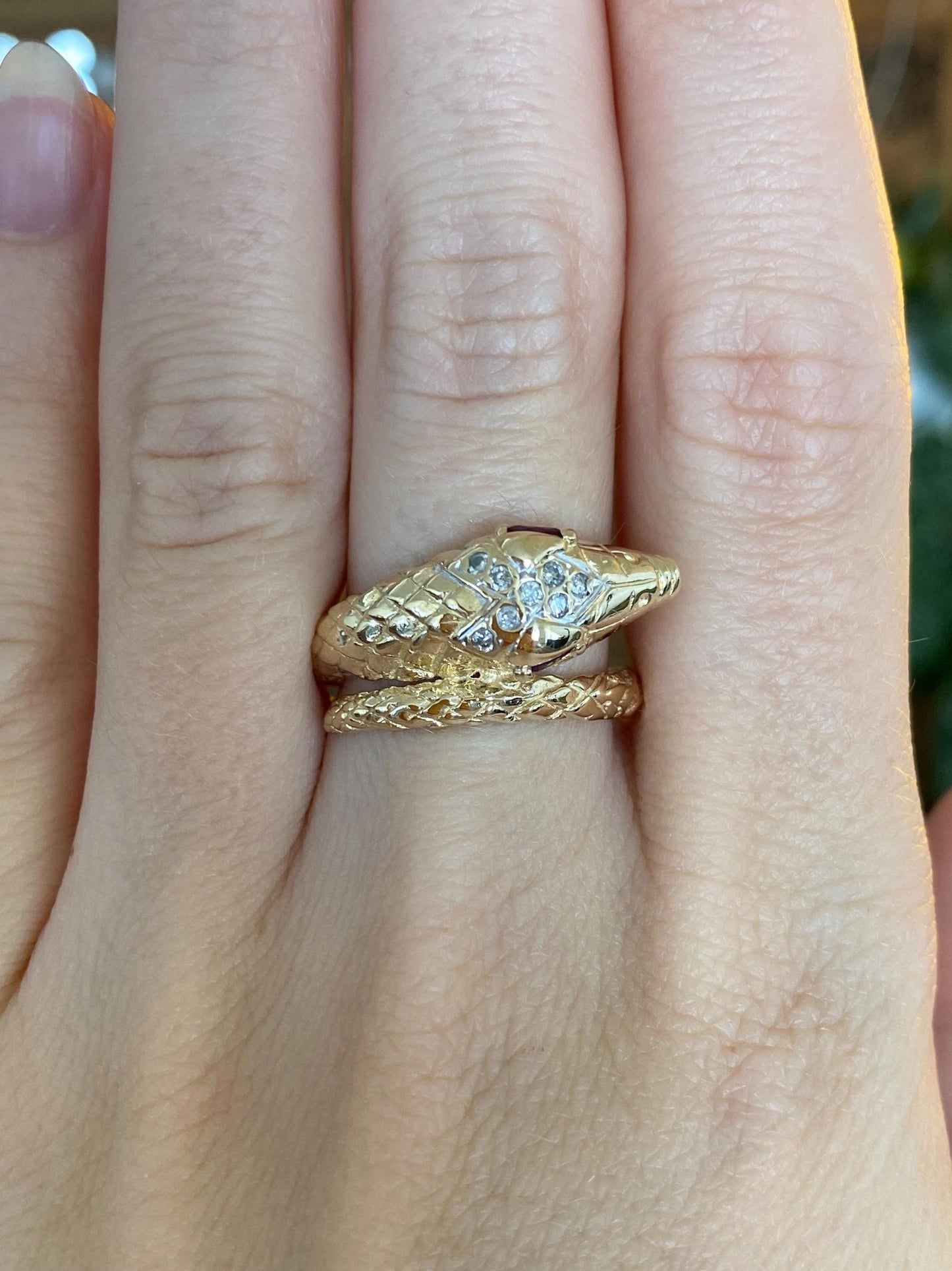 Vintage Solid 14k Yellow Gold Ruby Eyes Diamond Head Snake Wrap Ring - Size 7.5