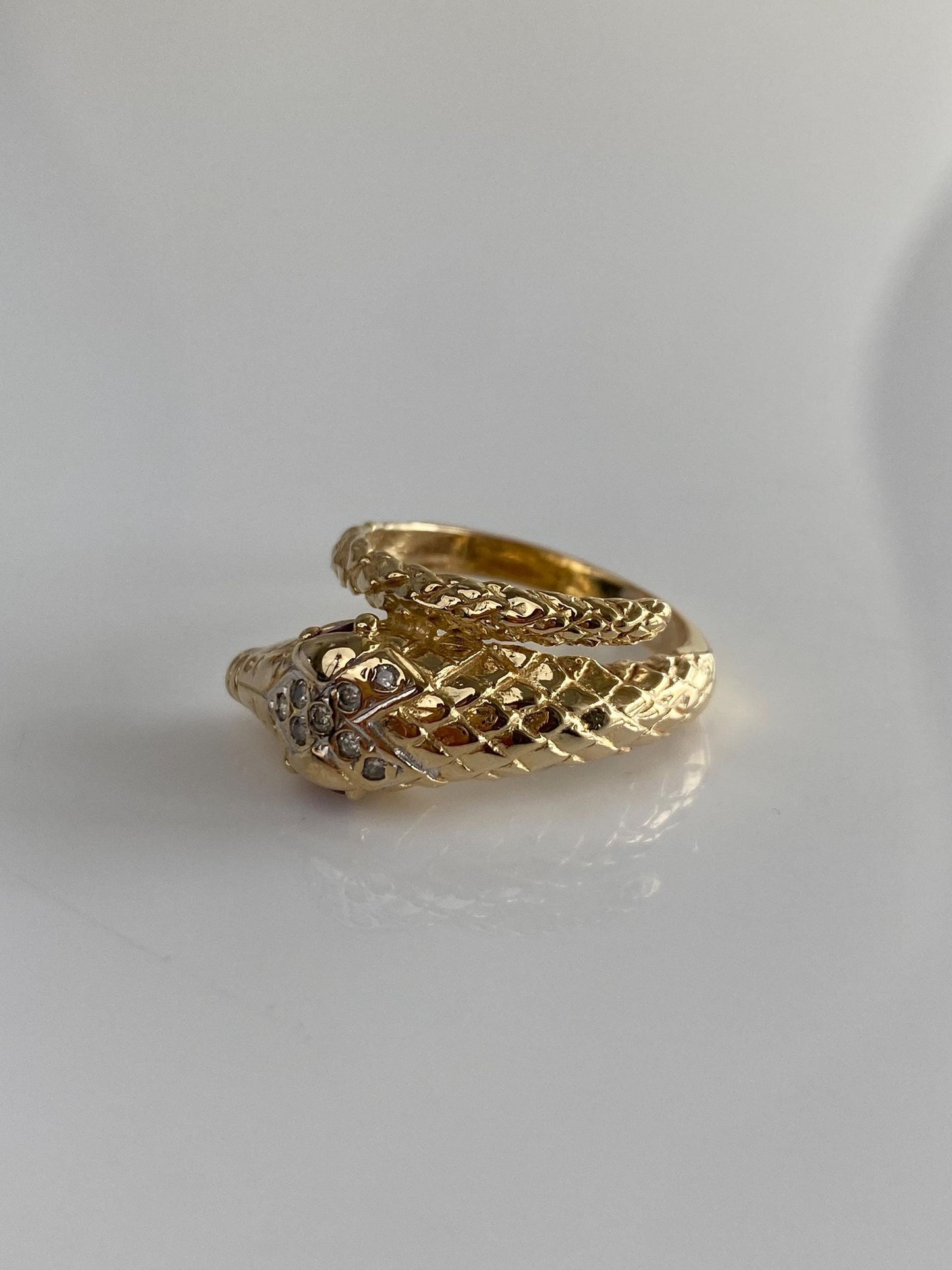 Vintage Solid 14k Yellow Gold Ruby Eyes Diamond Head Snake Wrap Ring - Size 7.5