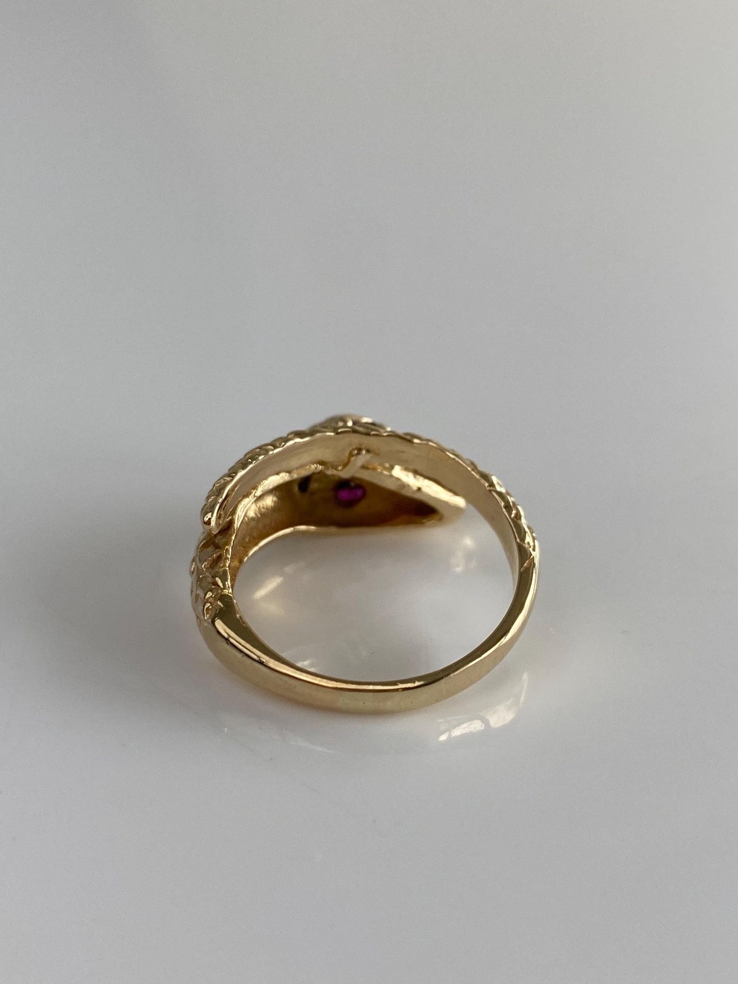 Vintage Solid 14k Yellow Gold Ruby Eyes Diamond Head Snake Wrap Ring - Size 7.5
