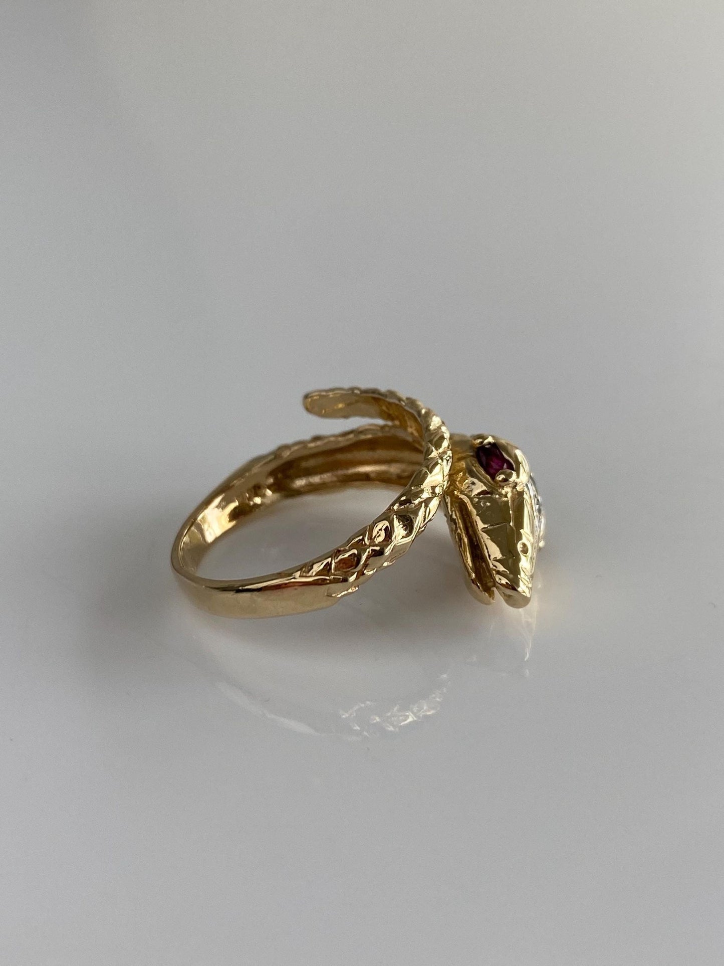 Vintage Solid 14k Yellow Gold Ruby Eyes Diamond Head Snake Wrap Ring - Size 7.5