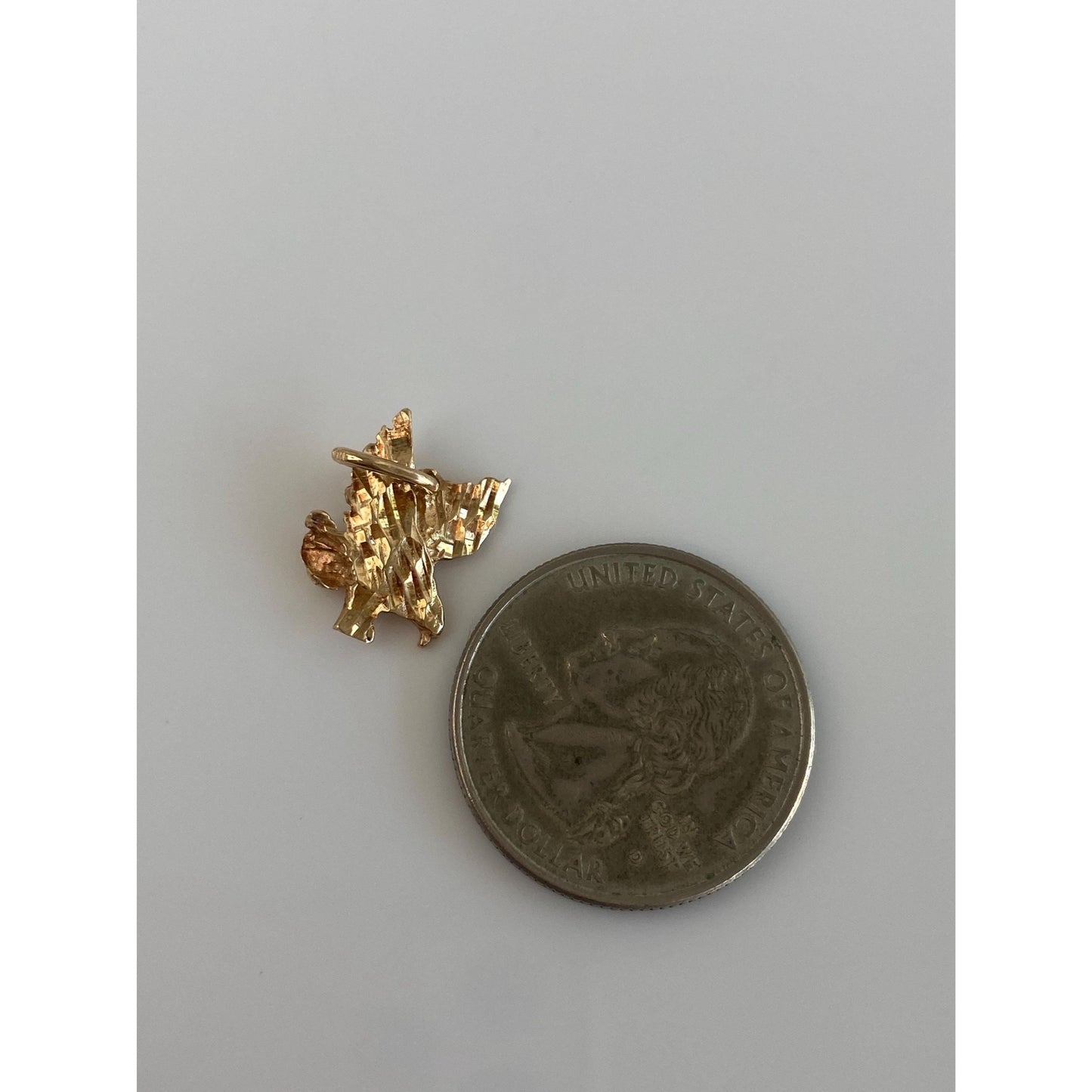 Vintage Solid 10k Yellow Gold Diamond Cut Eagle Charm