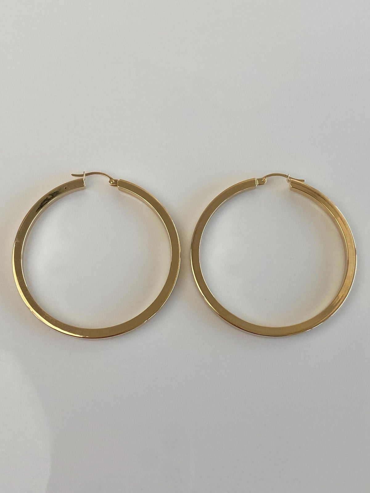 Vintage 14k Yellow Gold Large Straight Edge Hoop Earrings