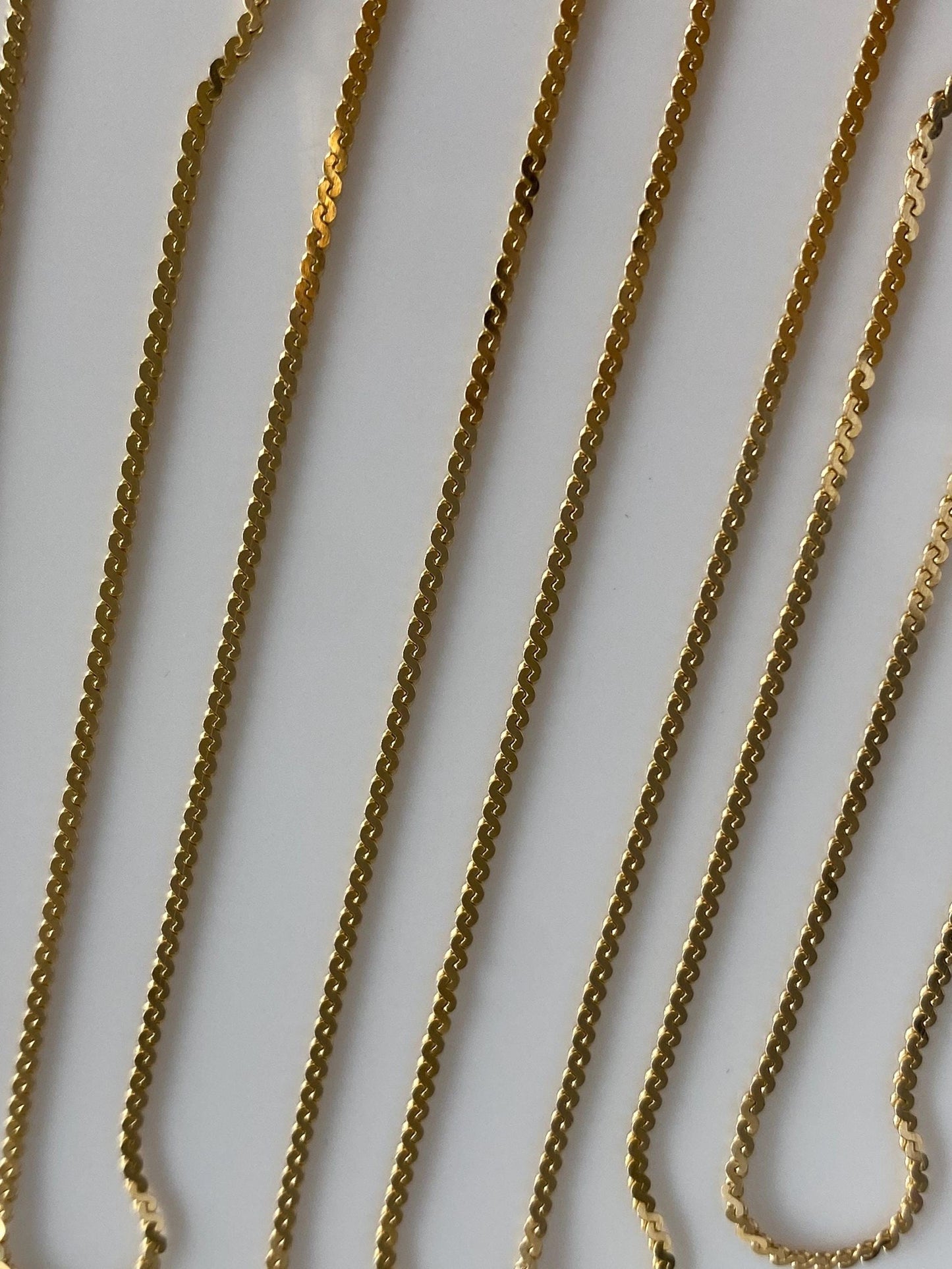 Vintage Solid 14k Yellow Gold Long Serpentine Chain Necklace - 30 inches