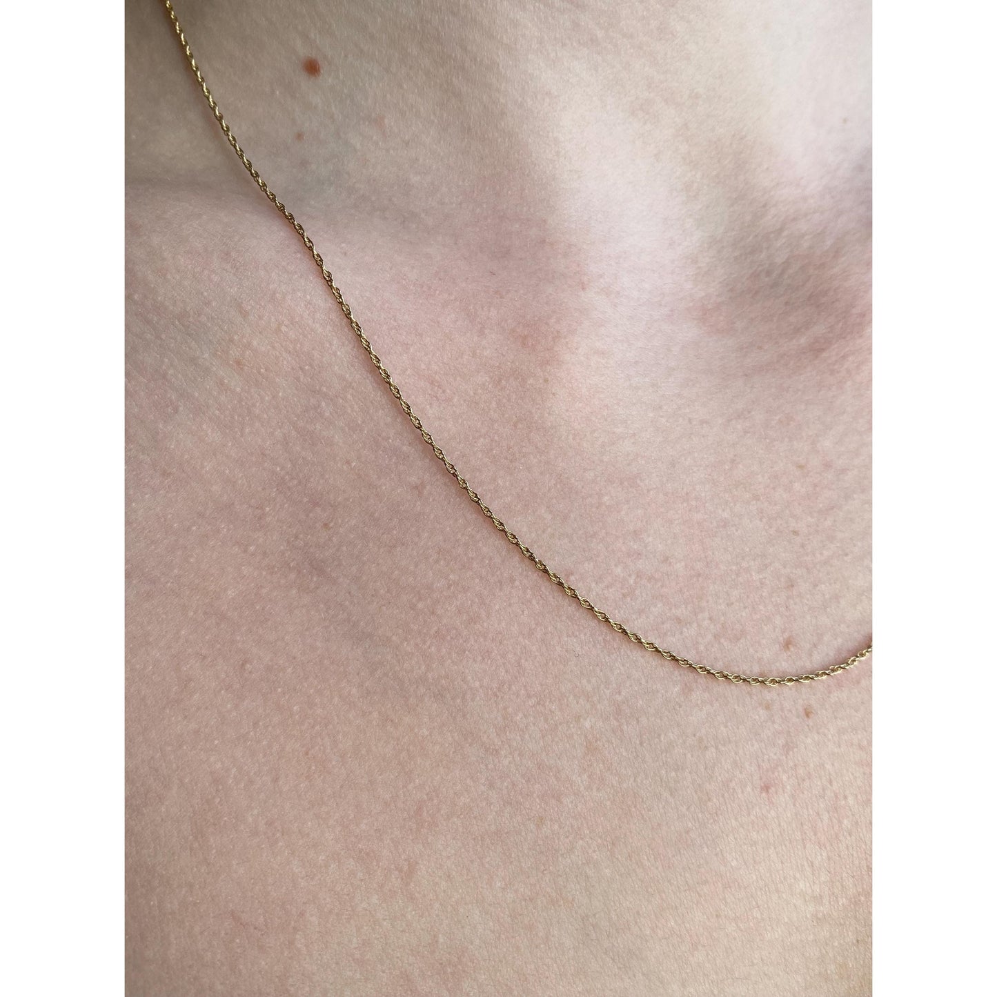 Vintage Solid 14k Yellow Gold Dainty Chain Necklace - 18.5 inches