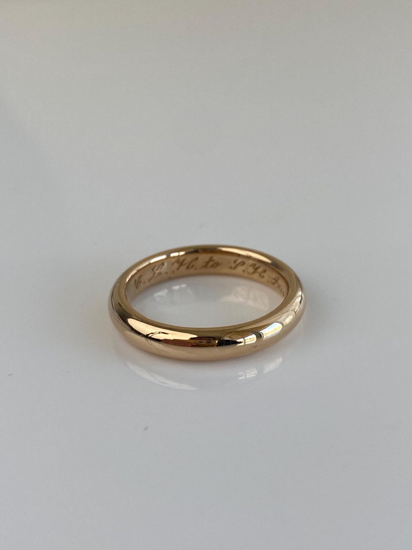 Vintage Solid 14k Yellow Gold Ring Band - Size 8