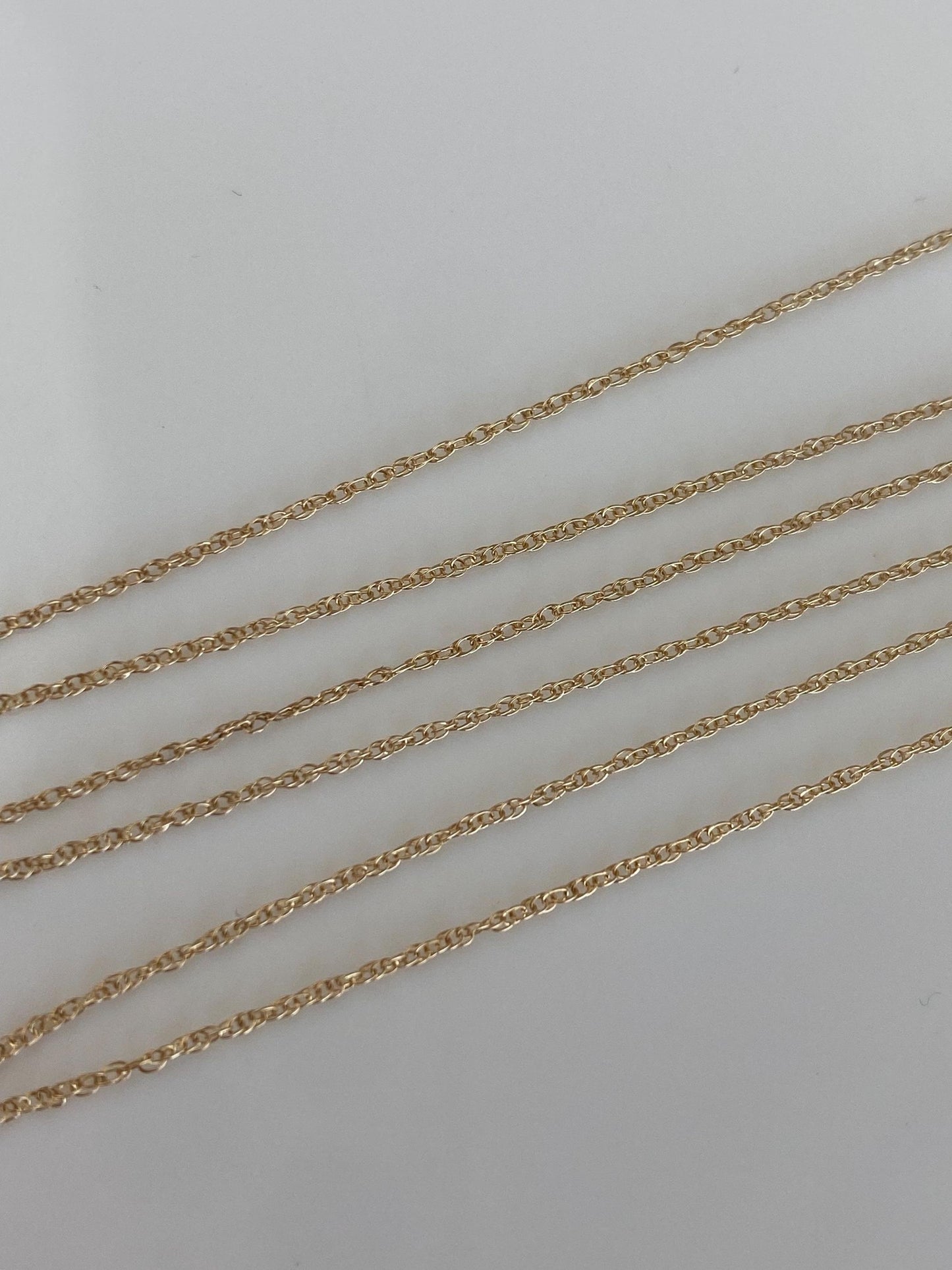 Vintage Solid 14k Yellow Gold Dainty Chain Necklace - 18.25 inches