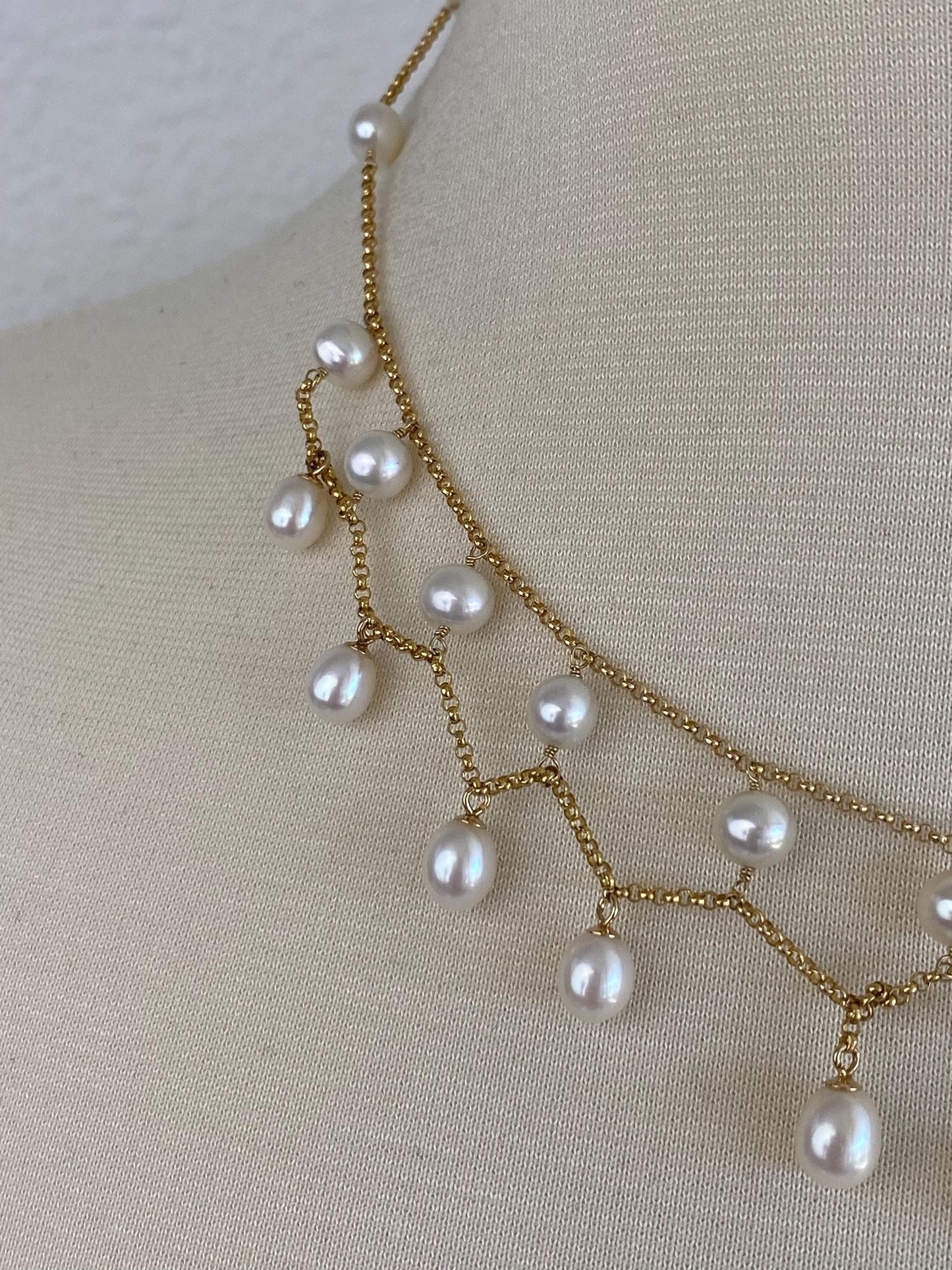 Vintage Solid 14k Yellow Gold Pearls Rolo Chain Bib Necklace - 17 inches