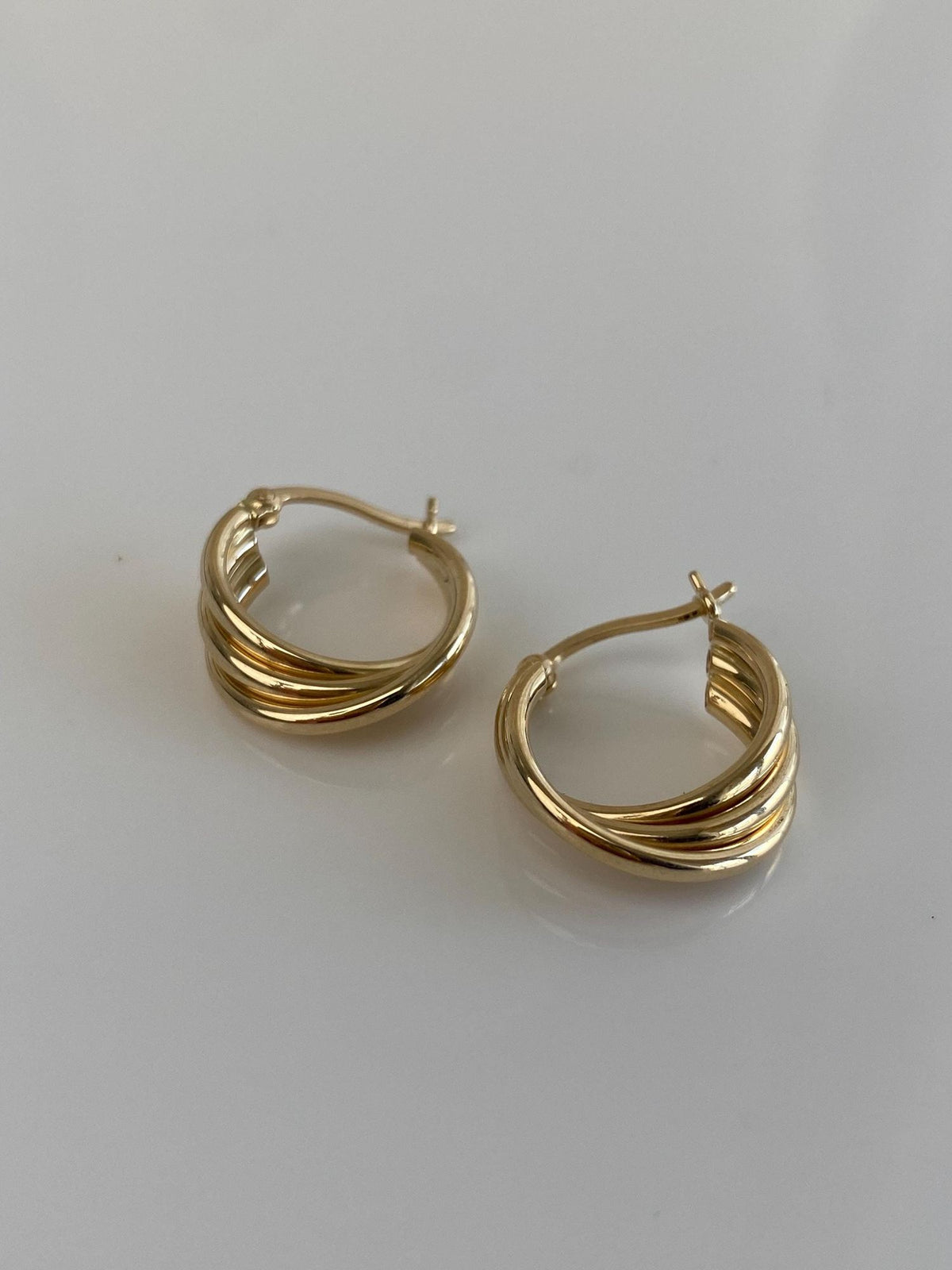 Vintage 14k Yellow Gold Layered Hoop Earrings
