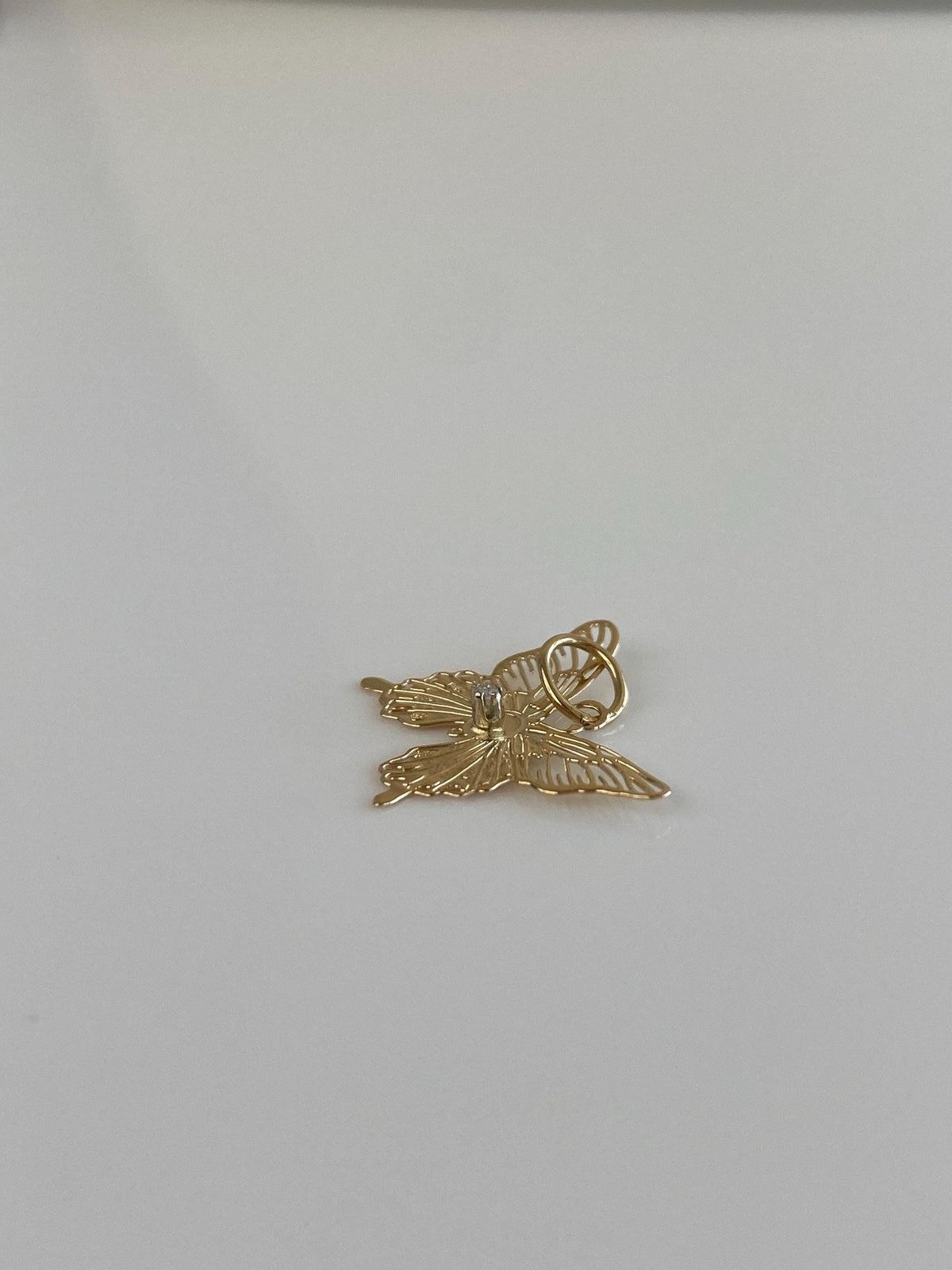 Vintage Solid 14k Yellow Gold Clear Sapphire Open Work Butterfly Charm