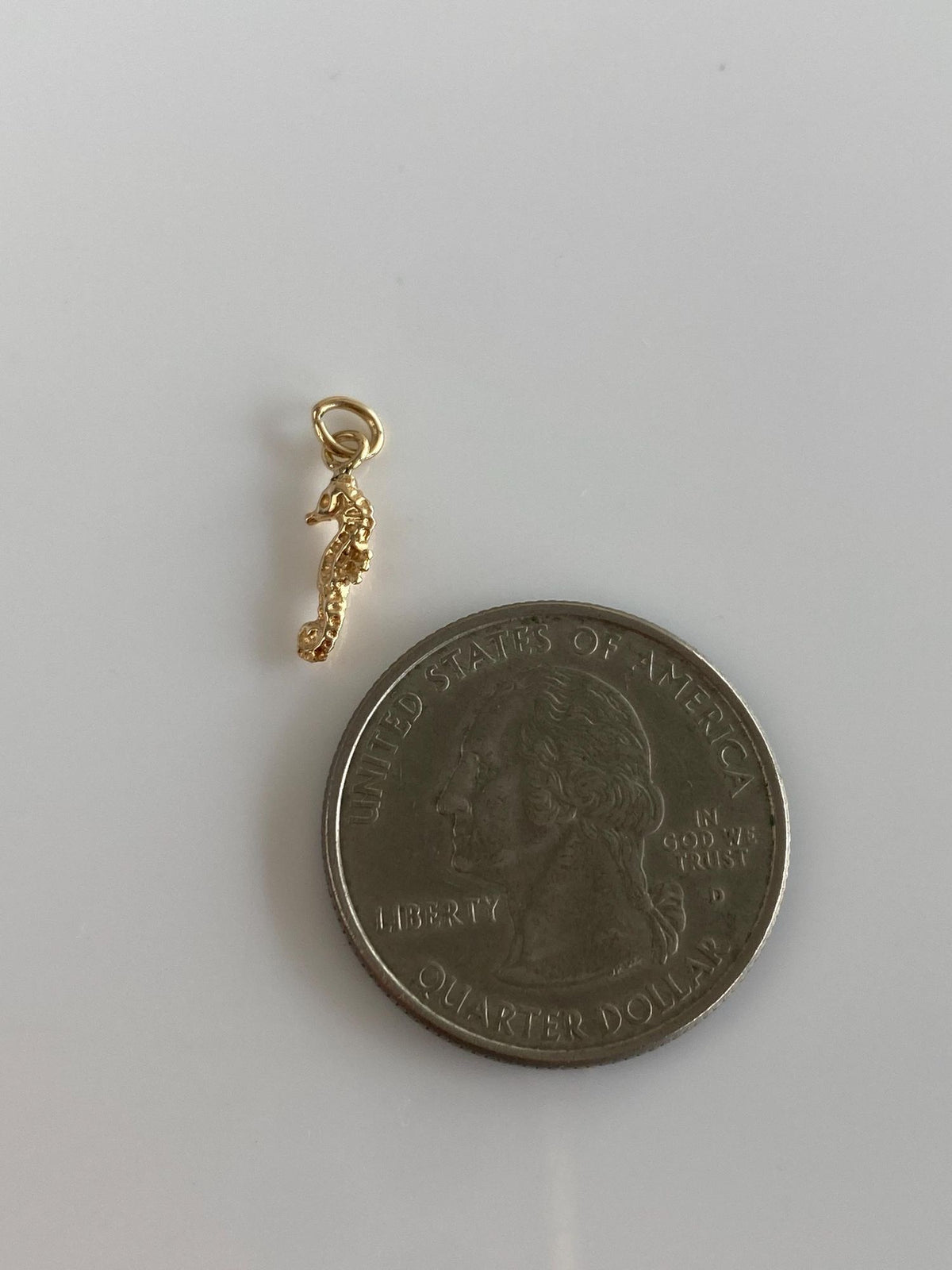 Vintage Solid 14k Yellow Gold Tiny Seahorse Charm