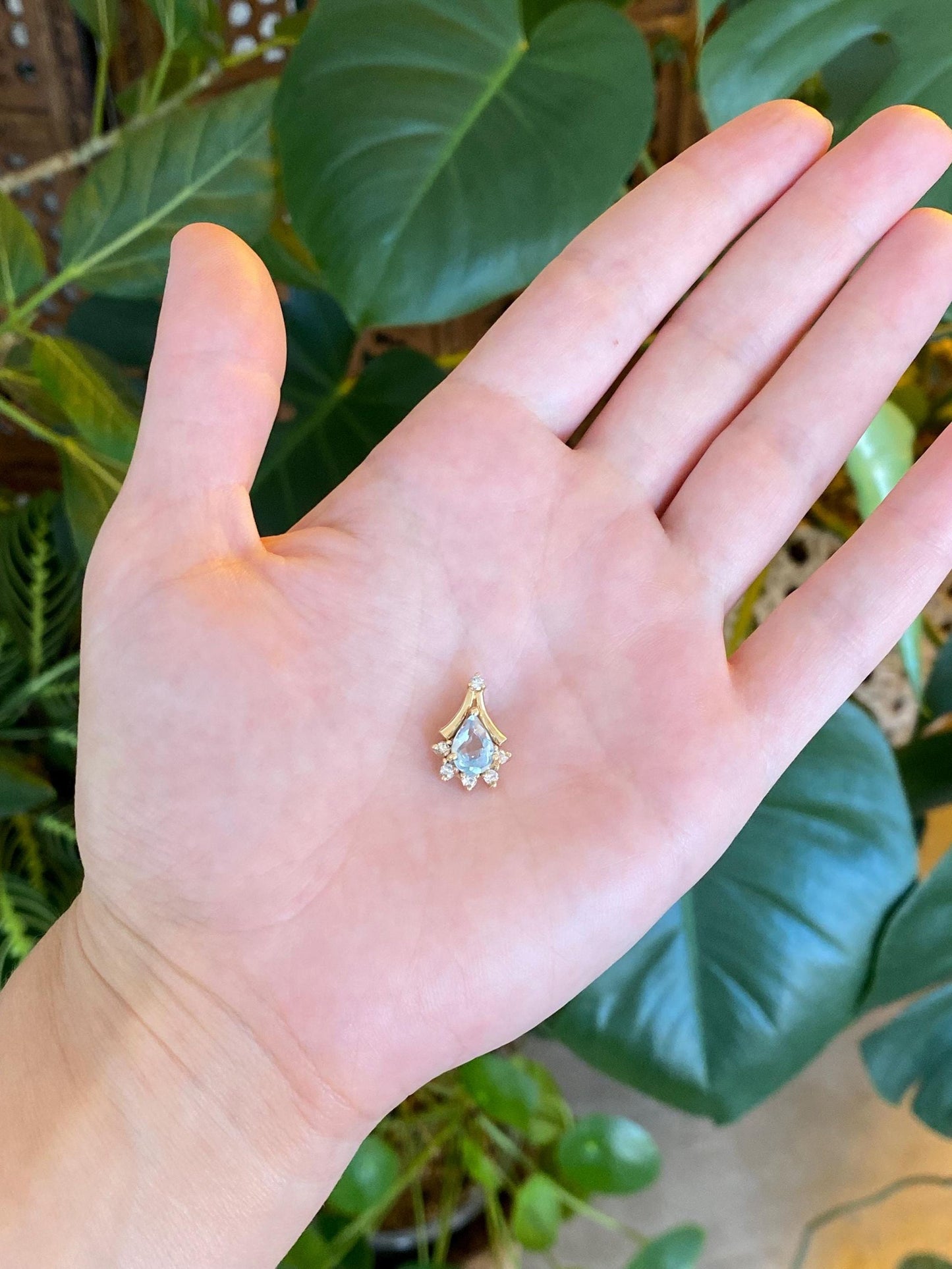 Vintage Solid 14k Yellow Gold Diamonds Aquamarine Charm