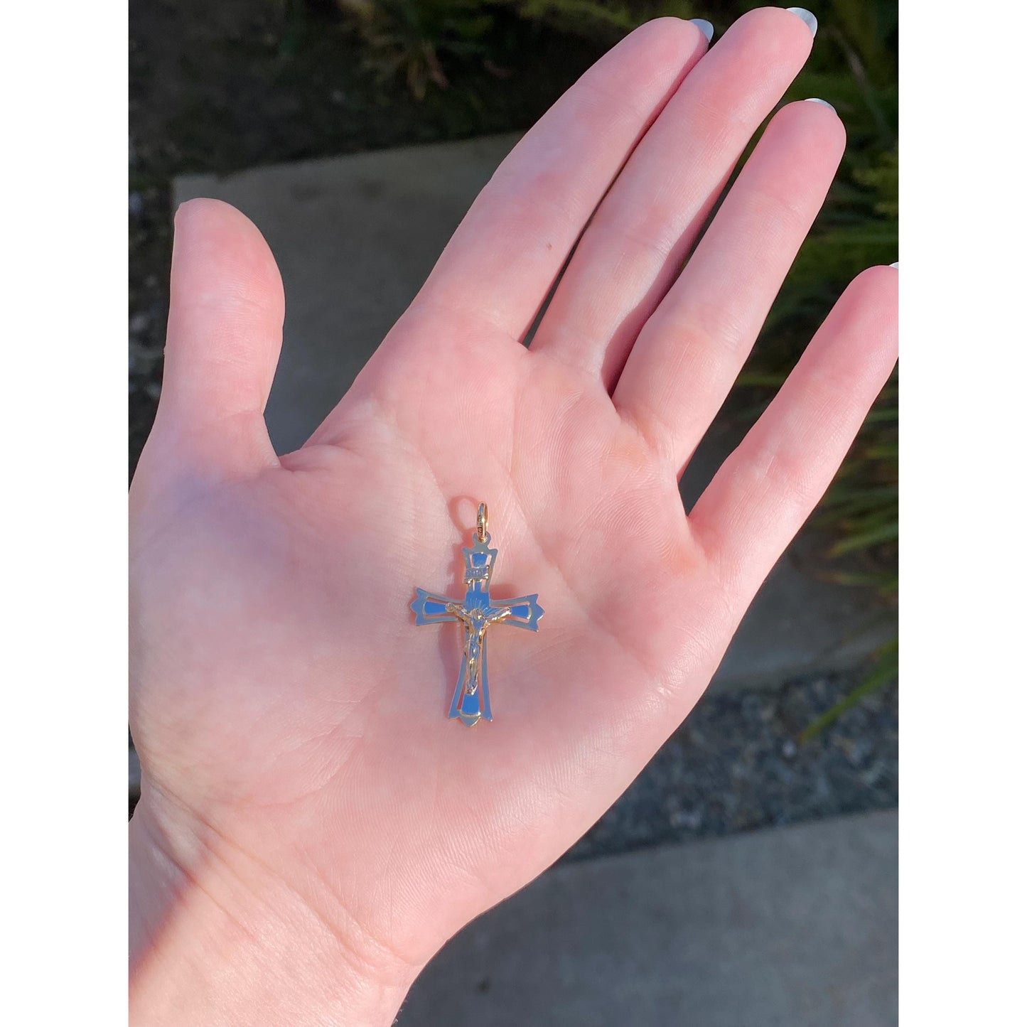 Vintage Solid 18k White & Yellow Gold Crucifix Cross Charm