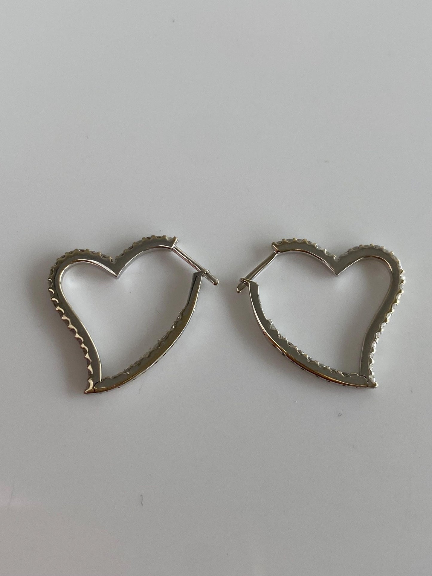 Vintage Solid 18k White Gold Diamond Heart Hoop Earrings