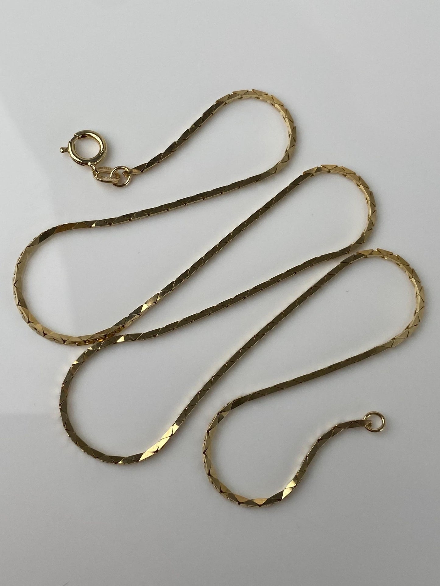Vintage Solid 14k Yellow Gold Triangle Link Chain Necklace - 18 inches