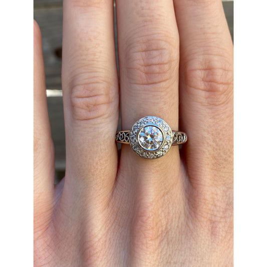 Solid 14k White Gold Cubic Zirconia Ring - Size 7.5